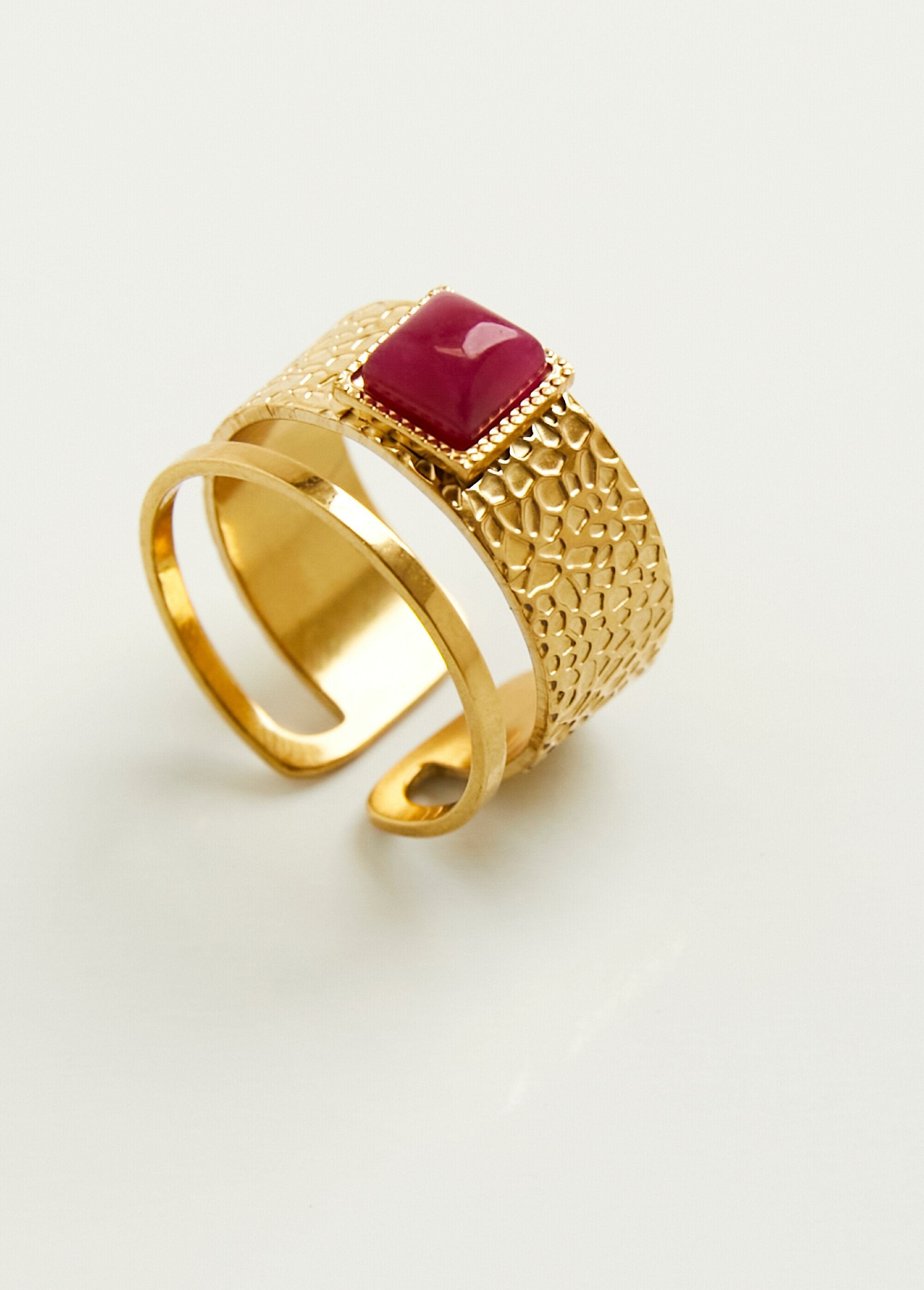 Brede_stalen_ring_met_cabochon_steen_Dore_et_rose_DE1_slim