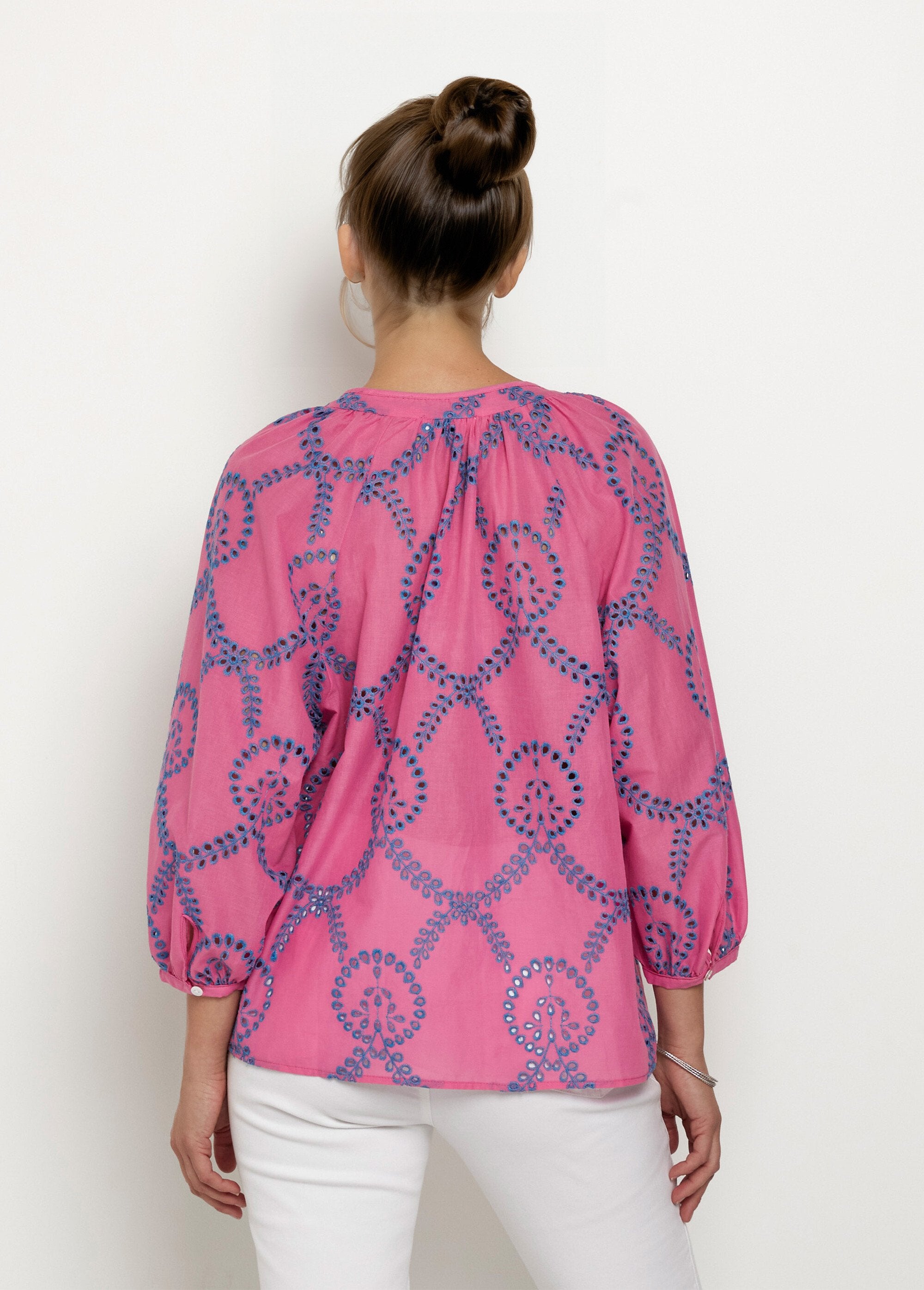 Blouse_ample_broderies_ajourées_manches_3/4_Rose_DO1_slim