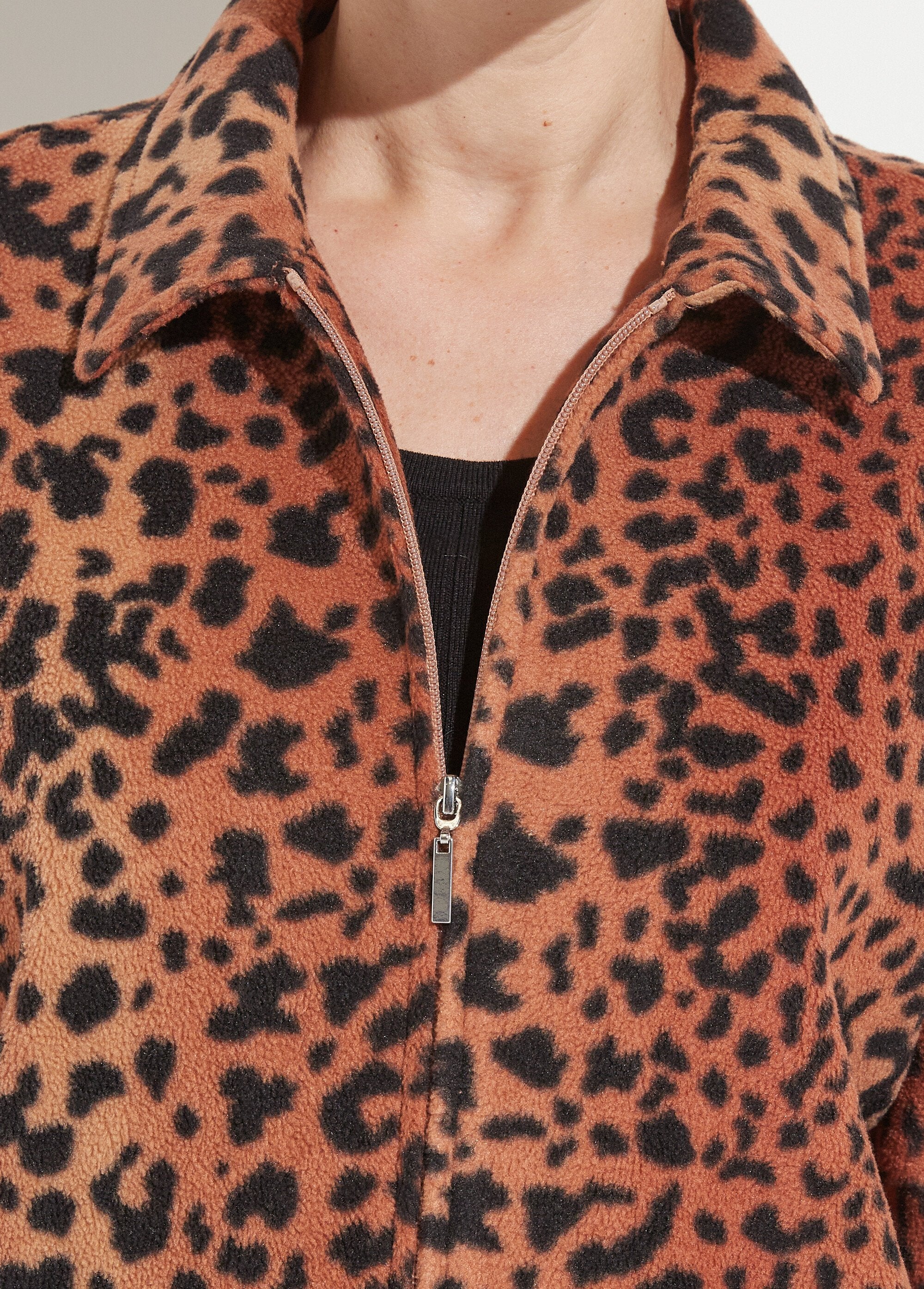 Blouson_zippé_maille_polaire_imprimée_Marron_et_noir_DE1_slim