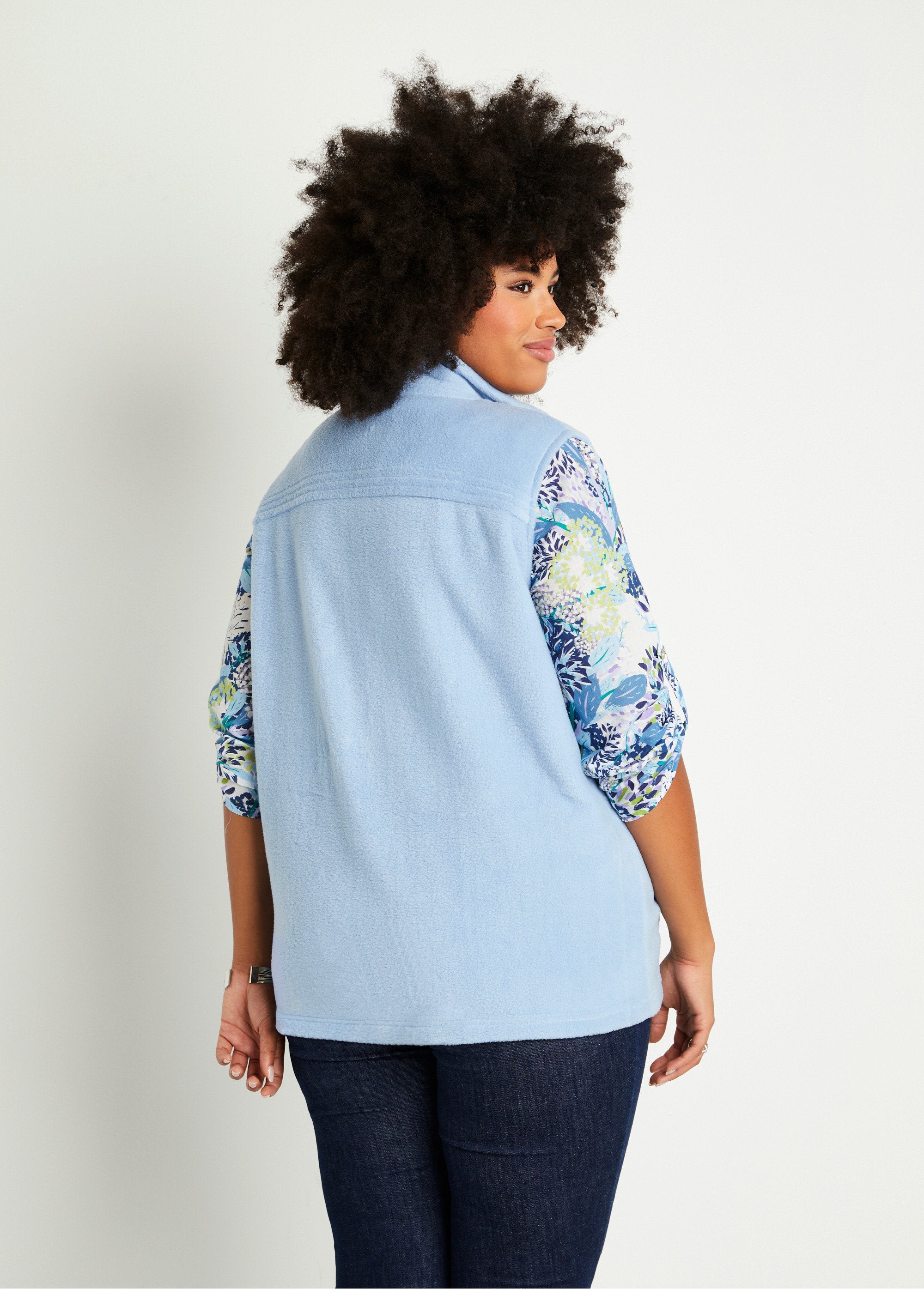 Blouson_zippé_sans_manches_polaire_Bleu_ciel_DO1_curvy