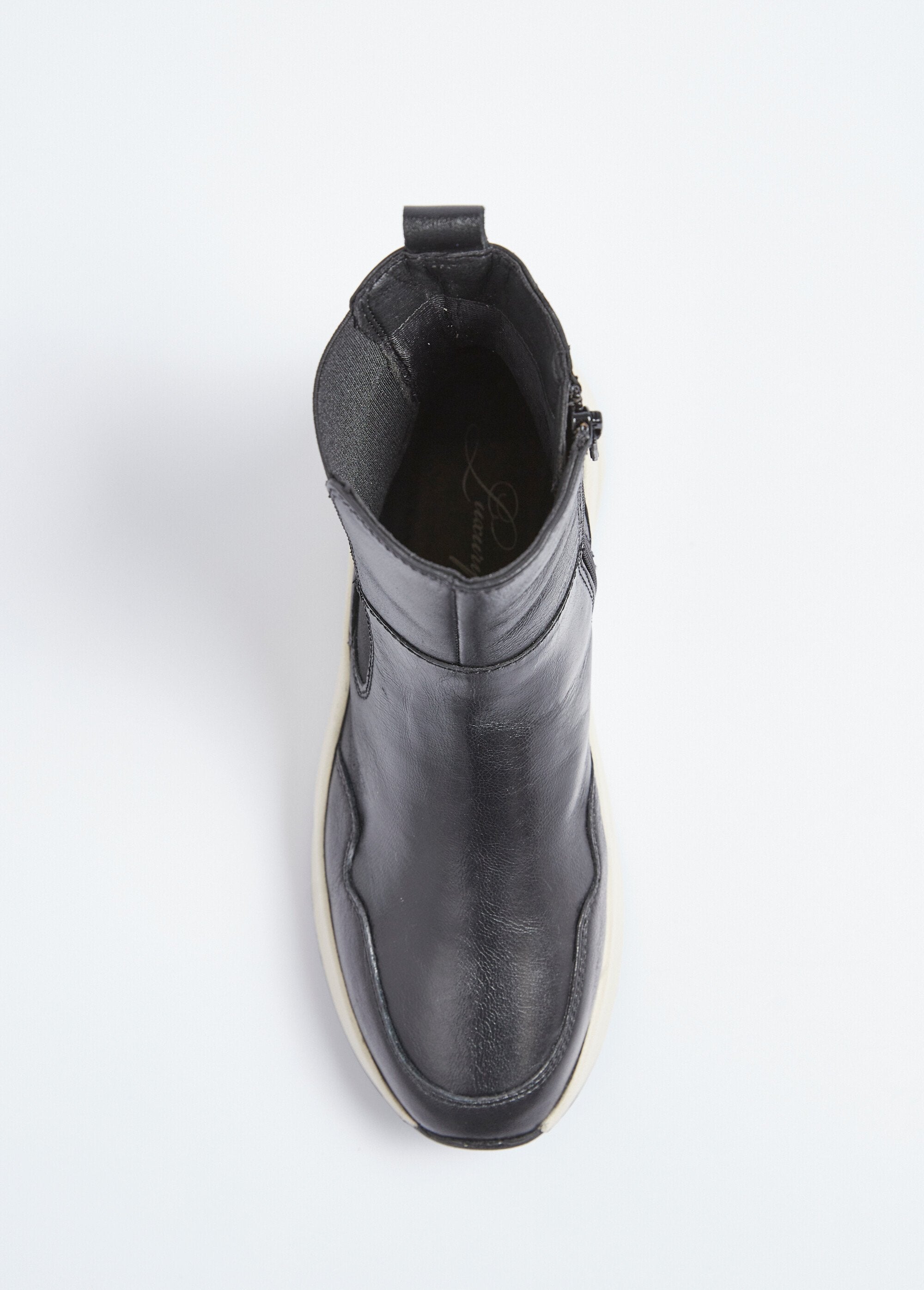 Leren_sportschoenen_met_dikke_zolen_Noir_OV1_slim