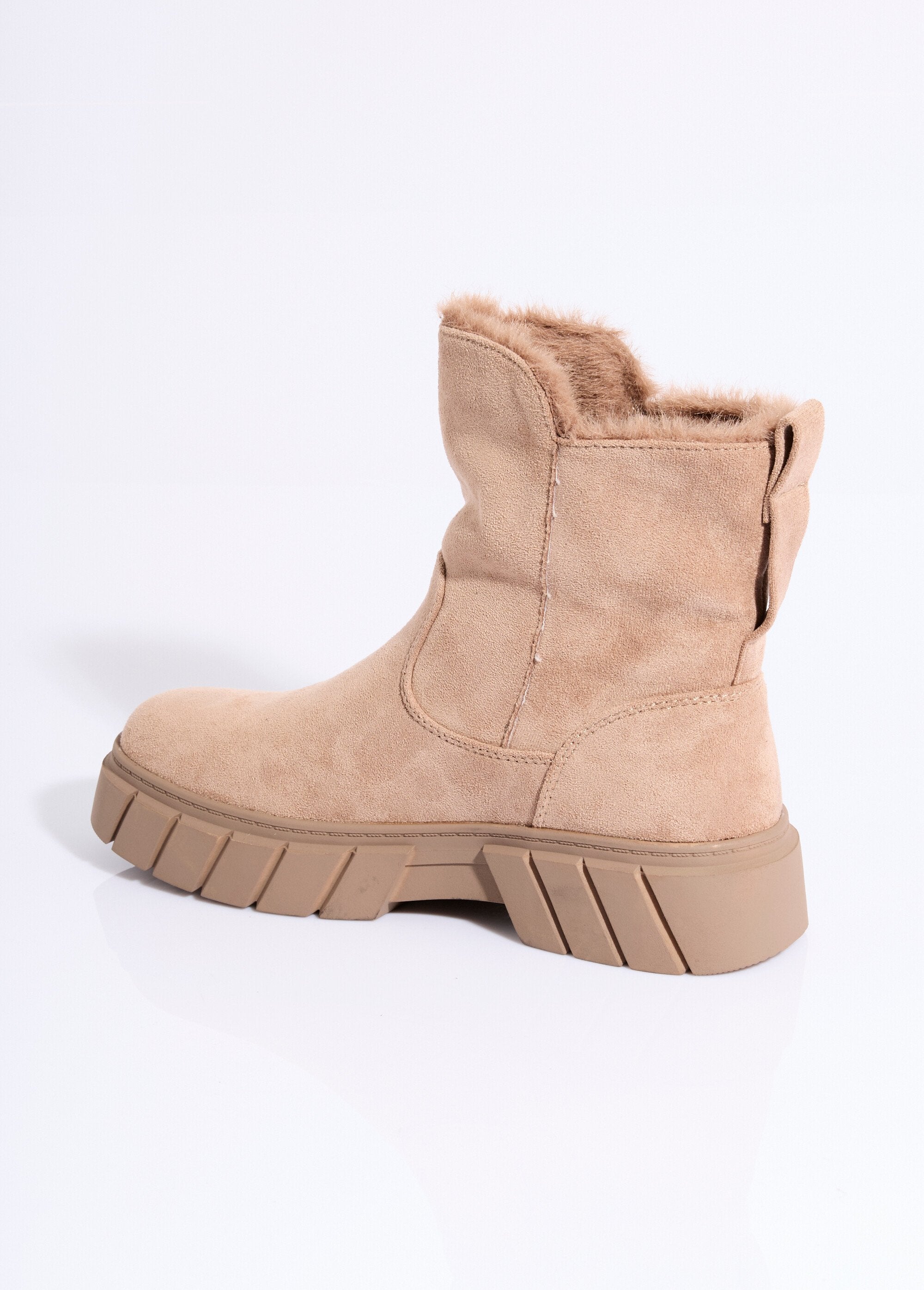 Bottines_compensées_chaudes_en_suédine_Beige_DO1_slim