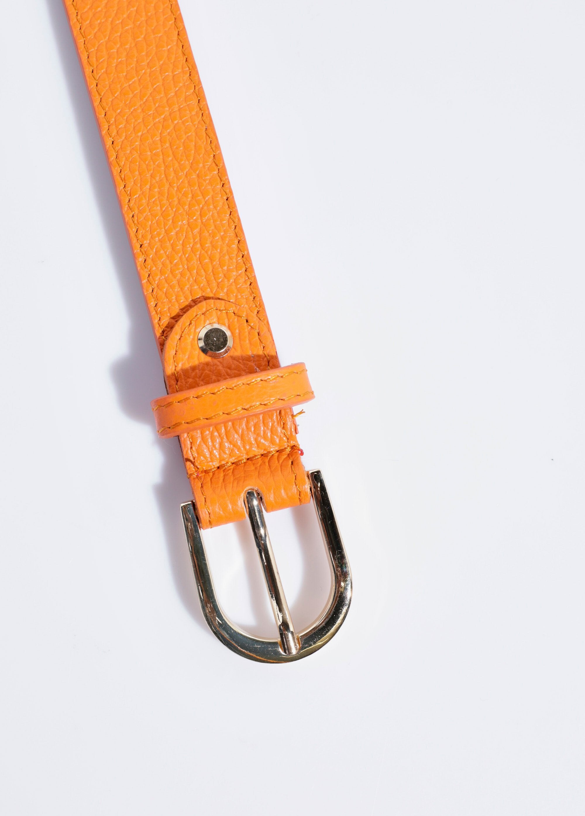Riem_van_generfd_leer_met_metalen_gesp_Orange_DE1_slim