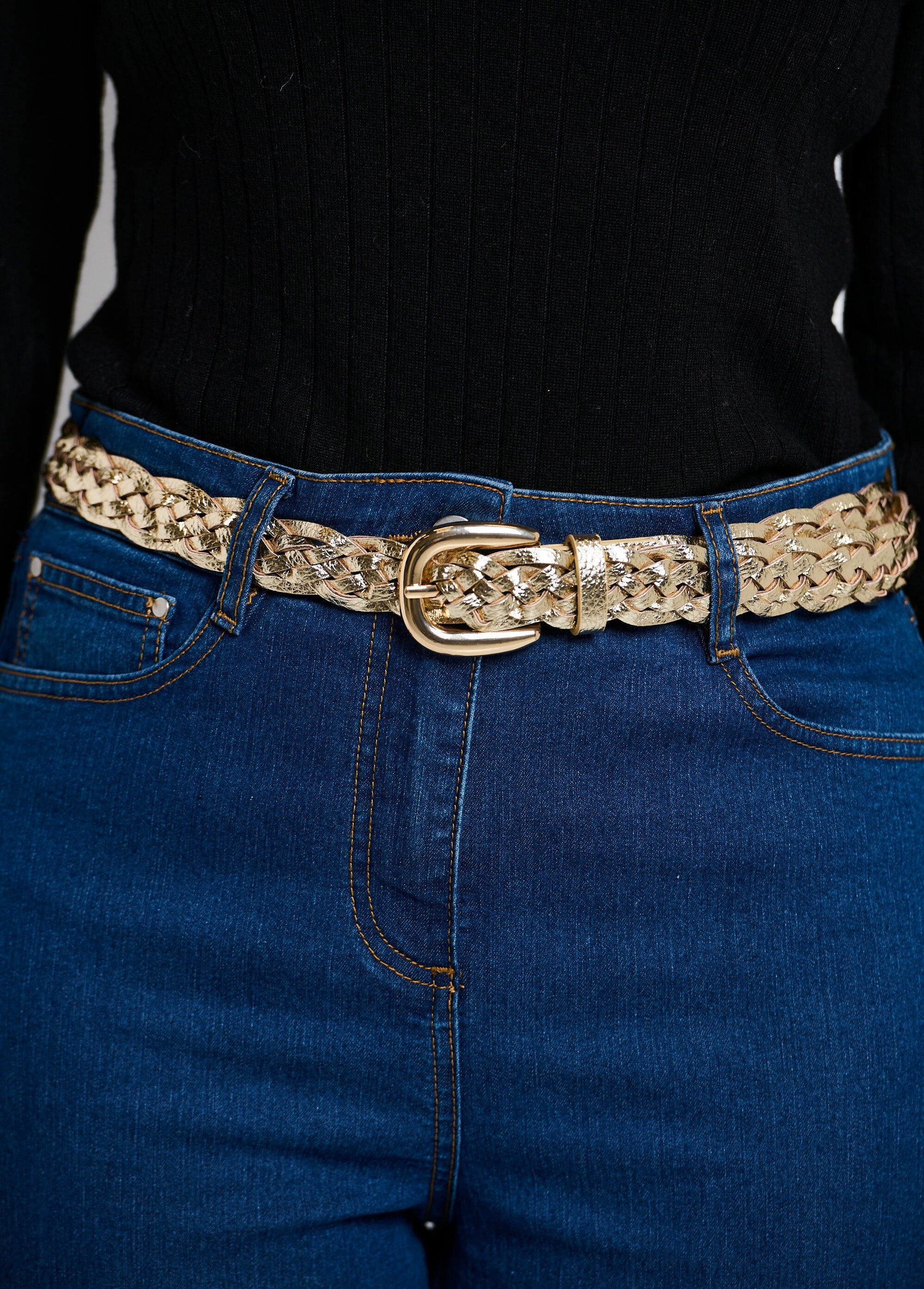 Goudkleurige_gevlochten_riem_met_lederlook_Dore_DE1_slim