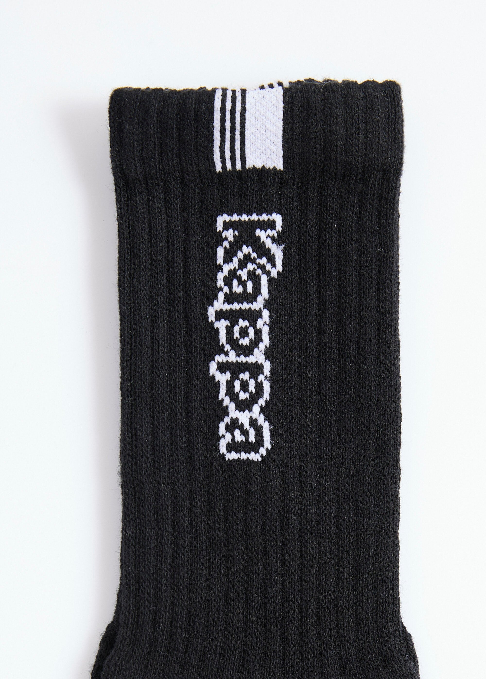 Assortiment_geribbelde_sportsokken_Blanc_et_gris_et_noir_DE2_slim