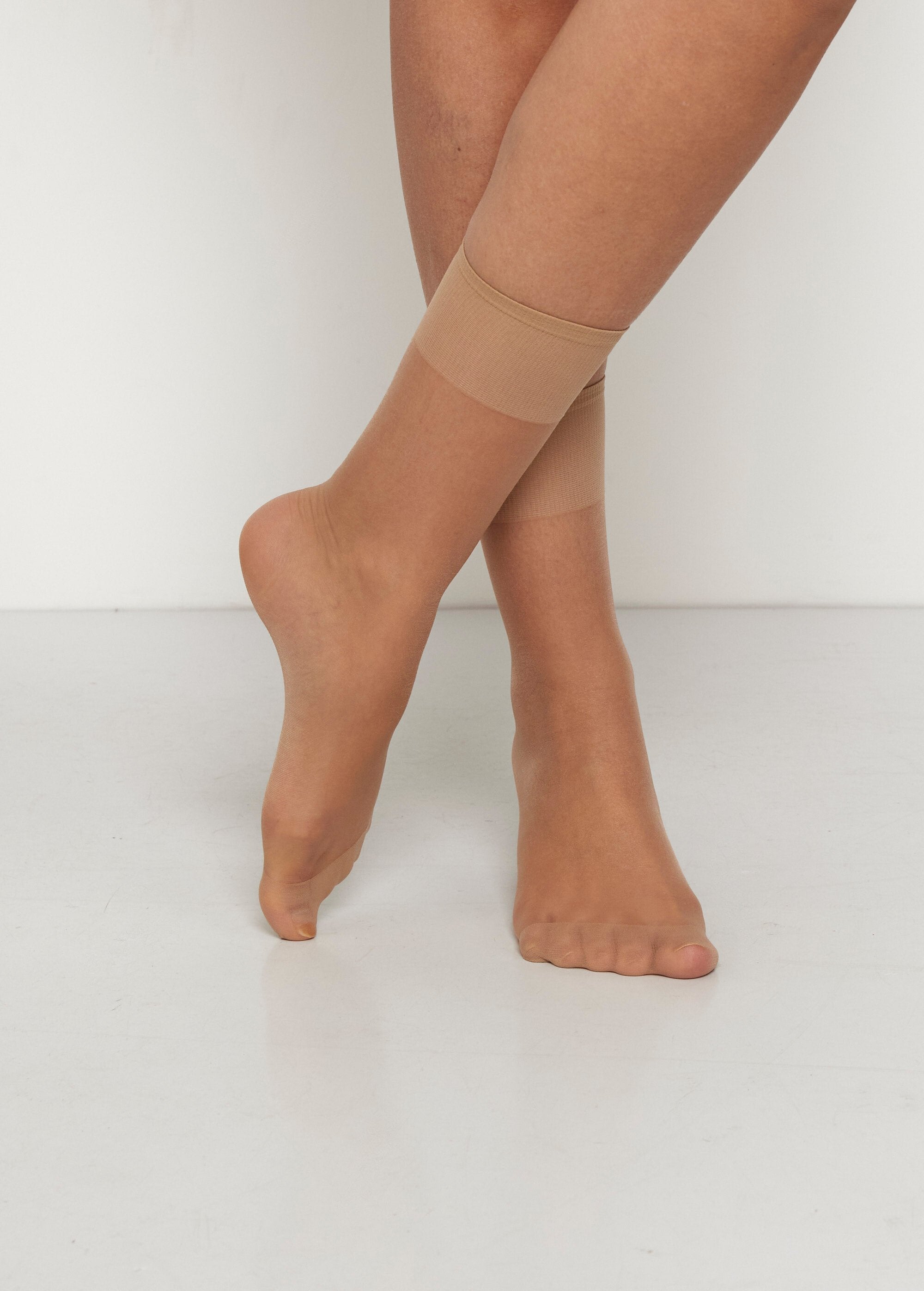 Chaussettes_voile_clair,_20_deniers_Beige_FA2_slim