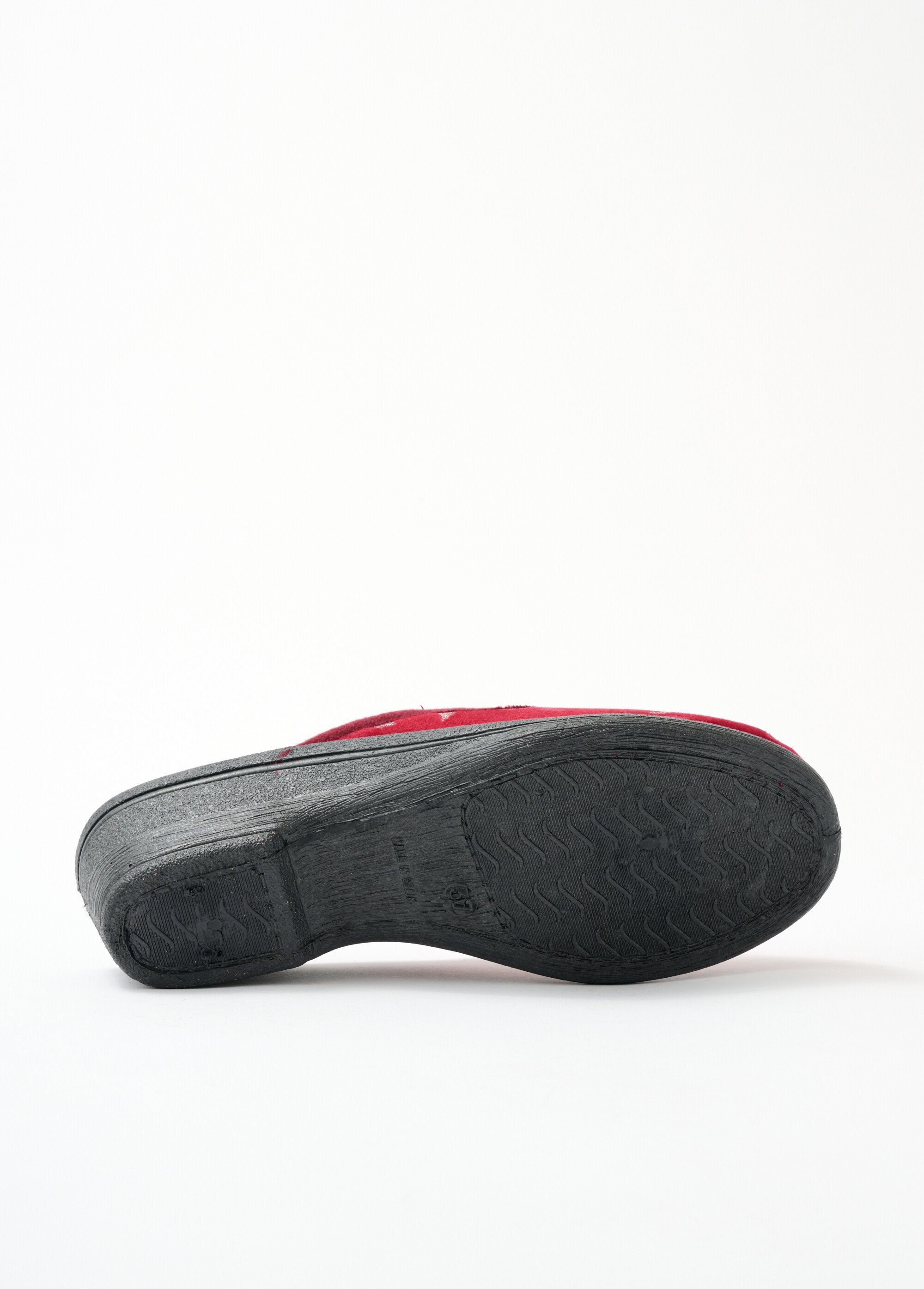 Chausson_mule_sabot_largeur_confort_compensé_Bordeaux_UN1_slim