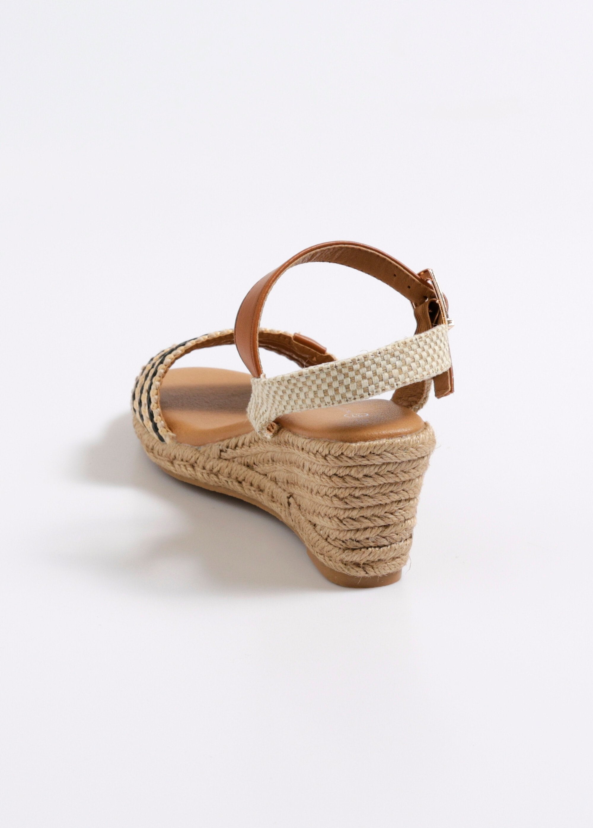 Edele_espadrille_met_details_van_imitatieleer_Noir_DO1_slim