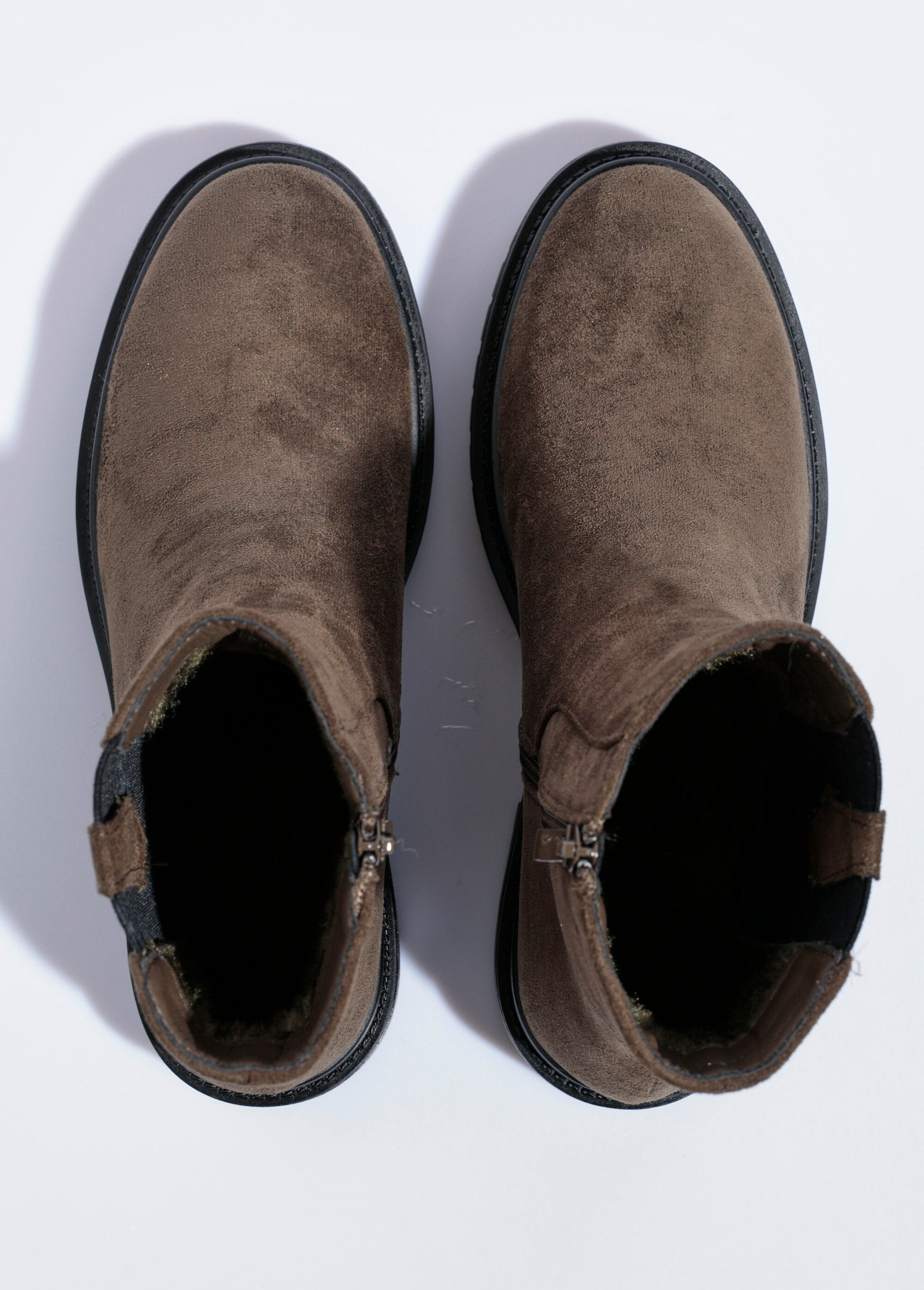 Boots_Chelsea_avec_semelle_crantée_Kaki_OV1_slim