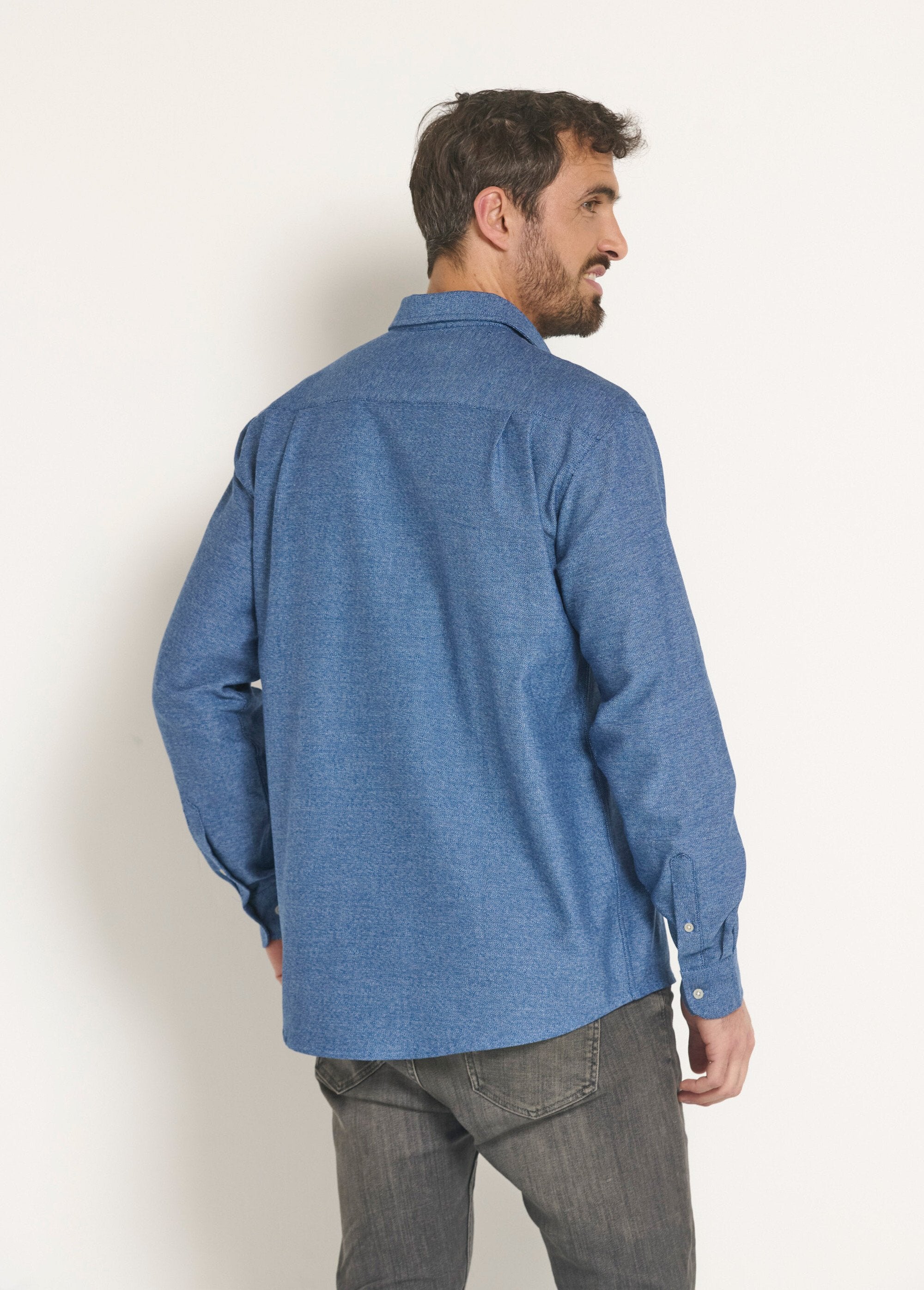 Chemise_manches_longues_poche_boutonnée_Bleu_DO1_slim
