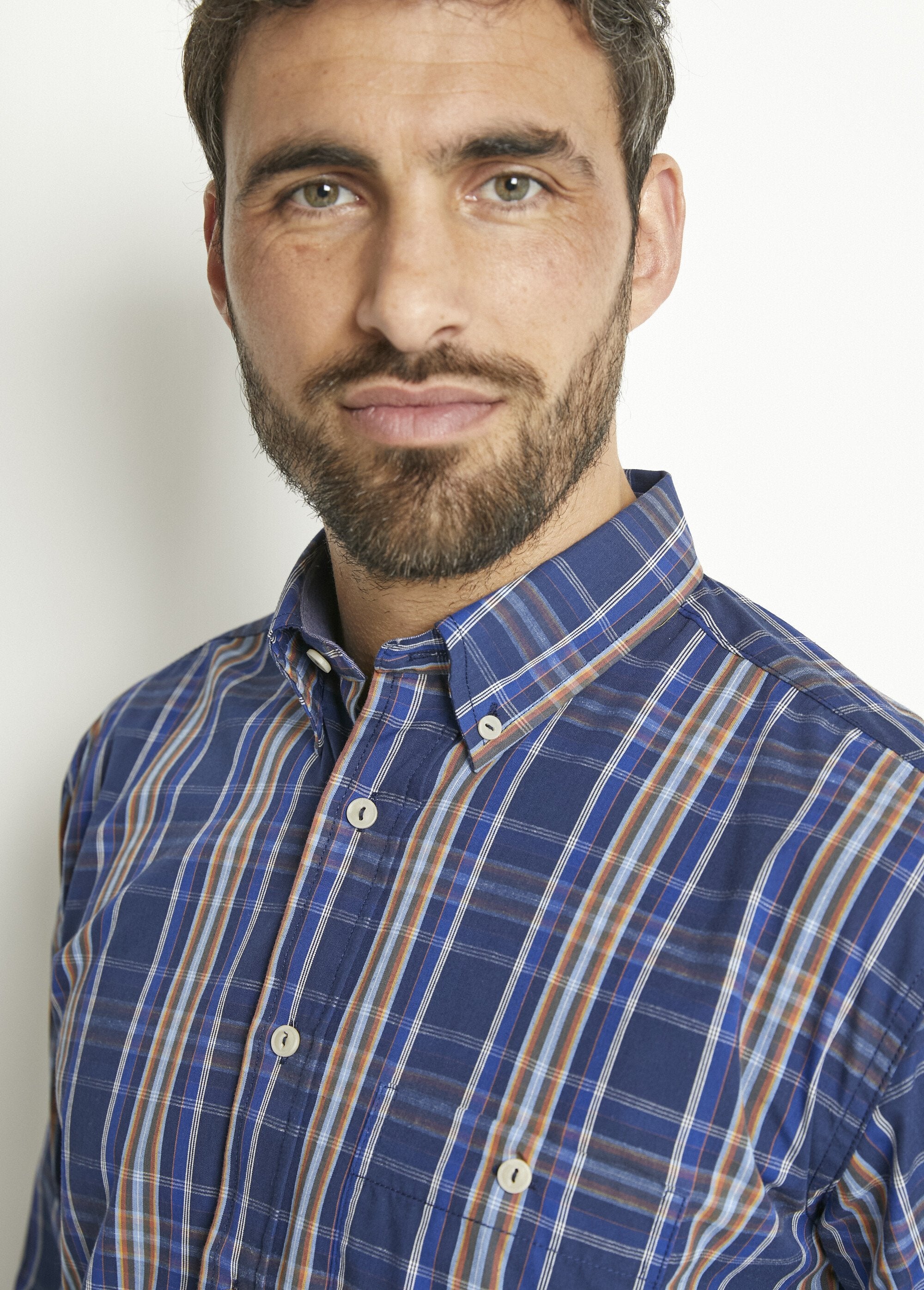 Chemise_manches_longues_uni_ou_carreaux_coton_Carreaux_bleu_DE1_slim