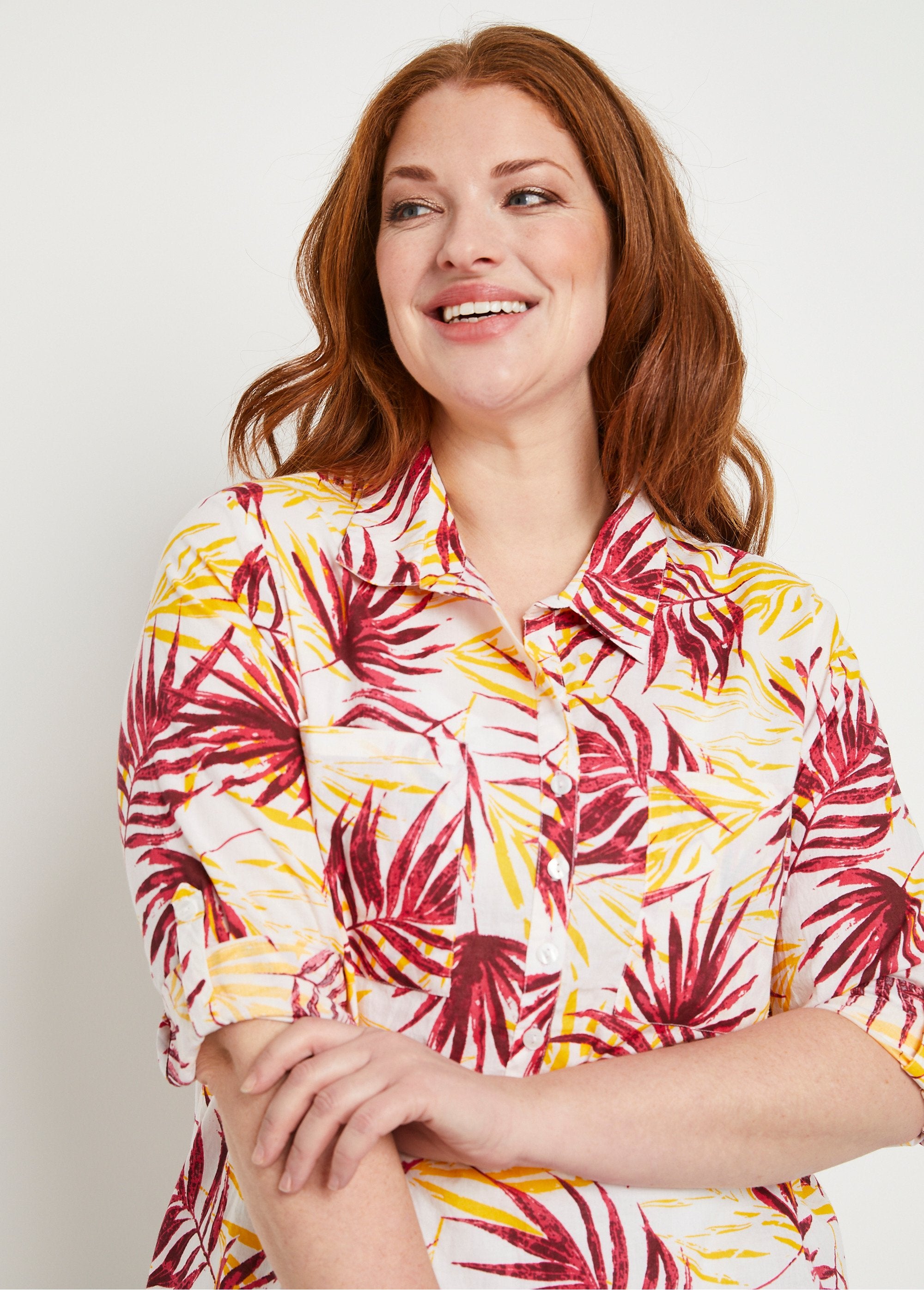 Chemisier_boutonné_long_coton_imprimé_Imprime_rouge_DE1_curvy