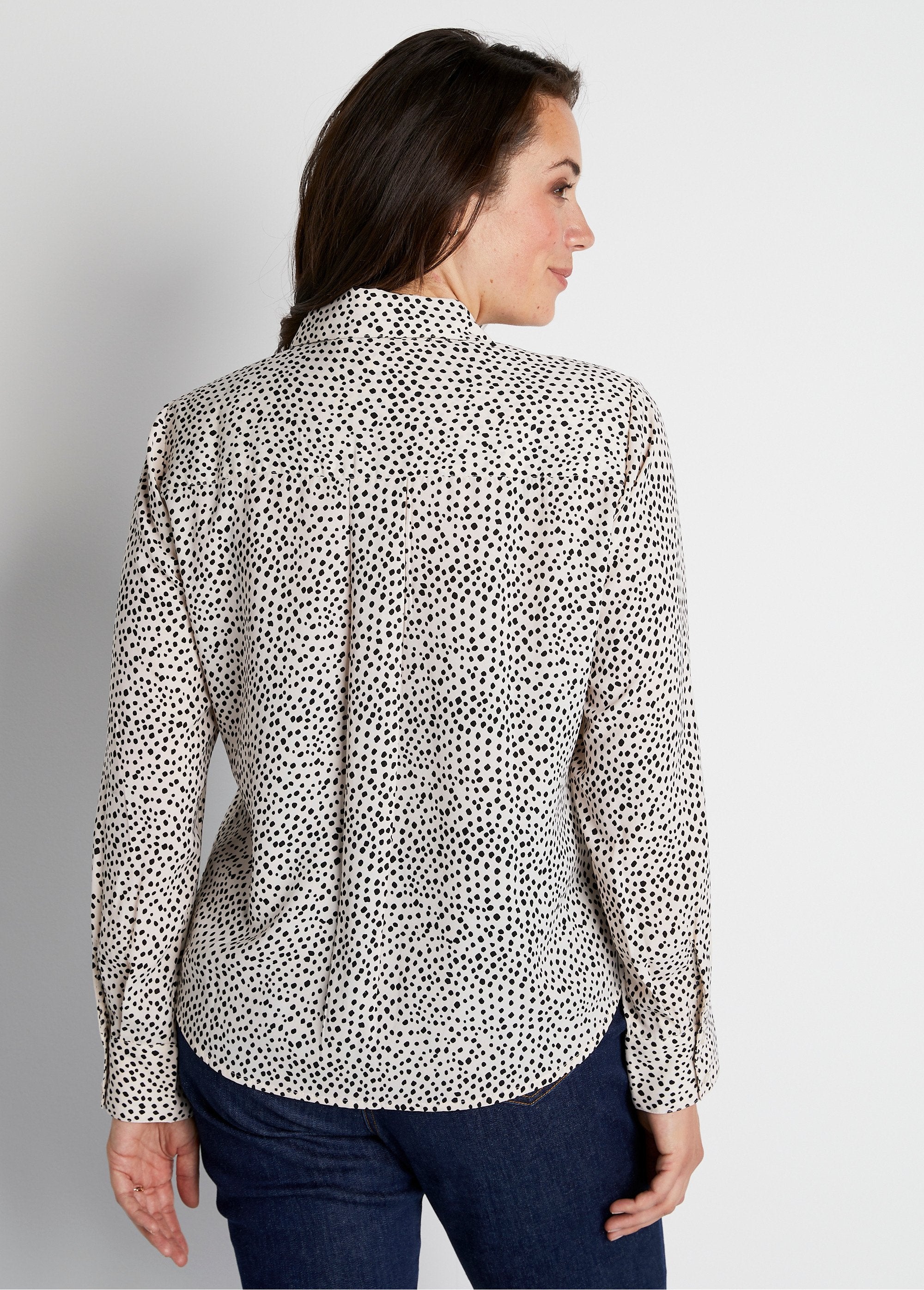 Chemisier_droit_boutonné_imprimé_pois_Ecru_noir_DO1_curvy