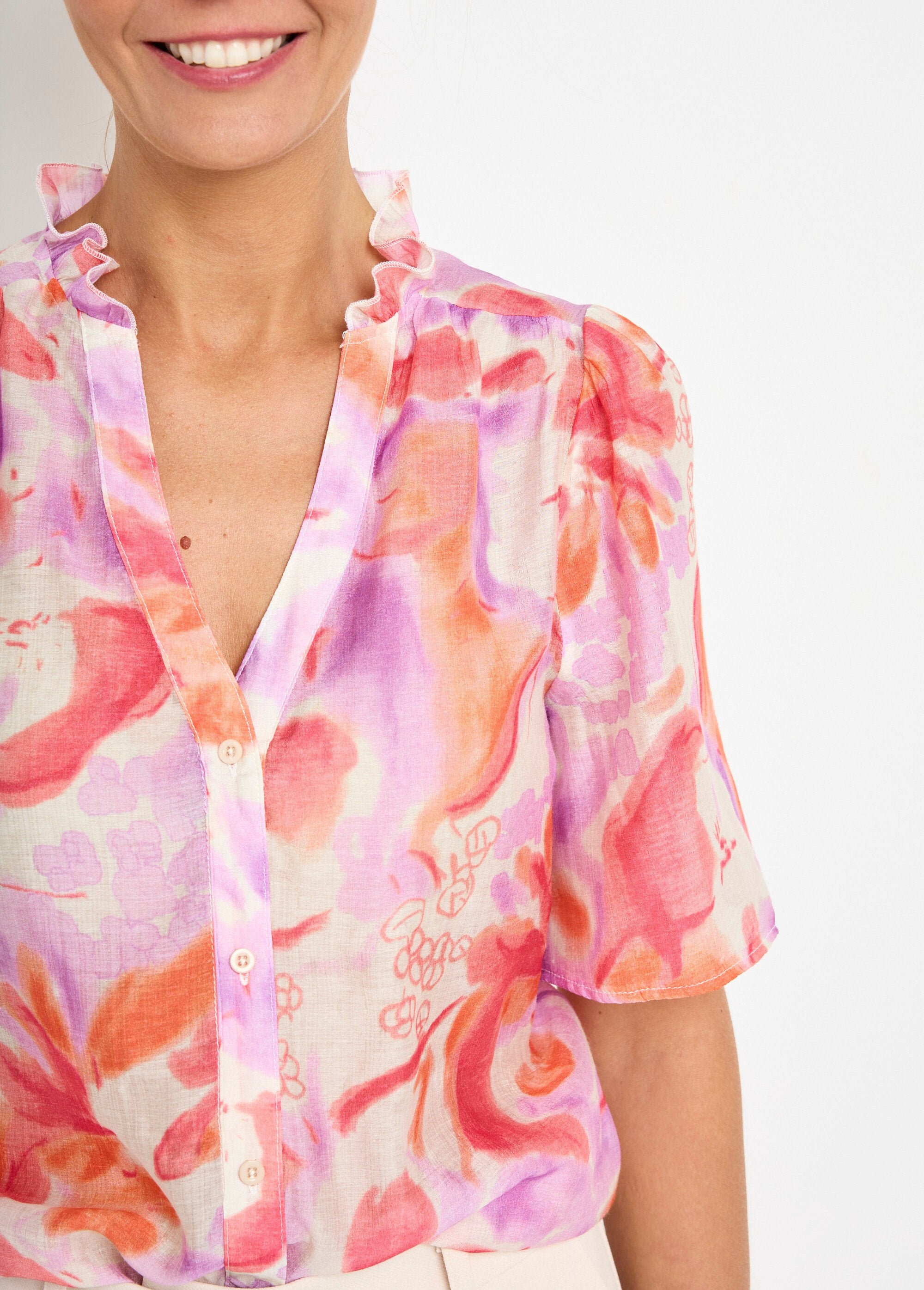 Kunstig_bedrukte_linnen_voile_blouse_Orange_et_parme_DE1_slim