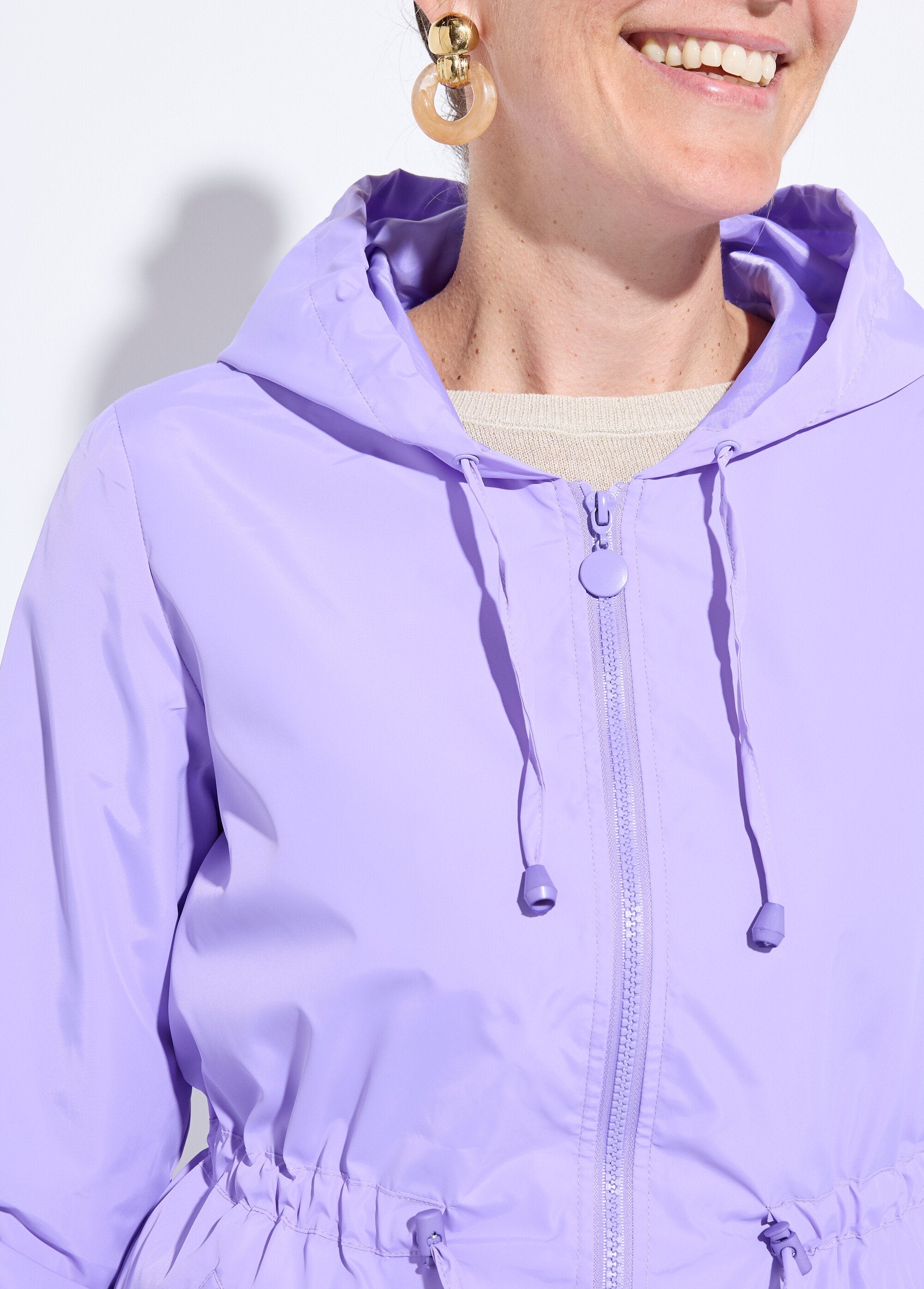 Coupe-vent_capuche_et_taille_resserrée_Parme_DE1_slim