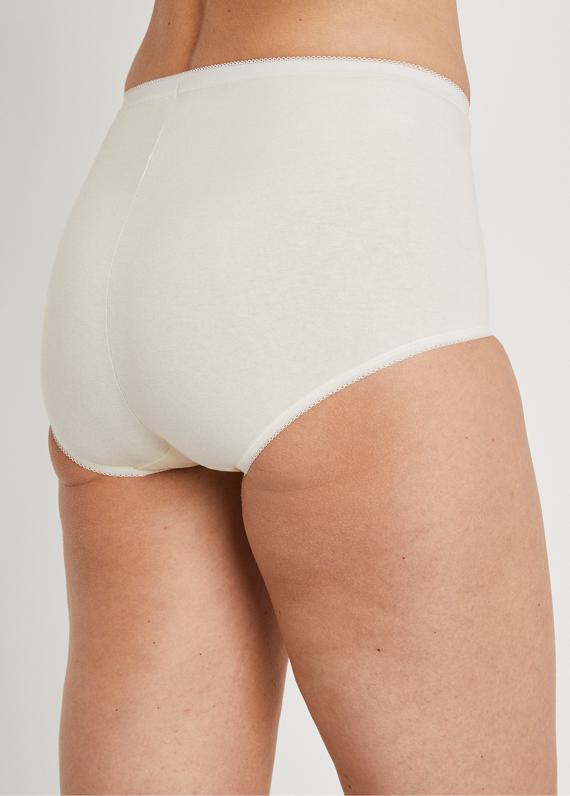 Culotte_taille_haute_galbante_-_lot_de_3_+_1_GRATUITE_Ivoire_lot3+1grat_DO1_slim
