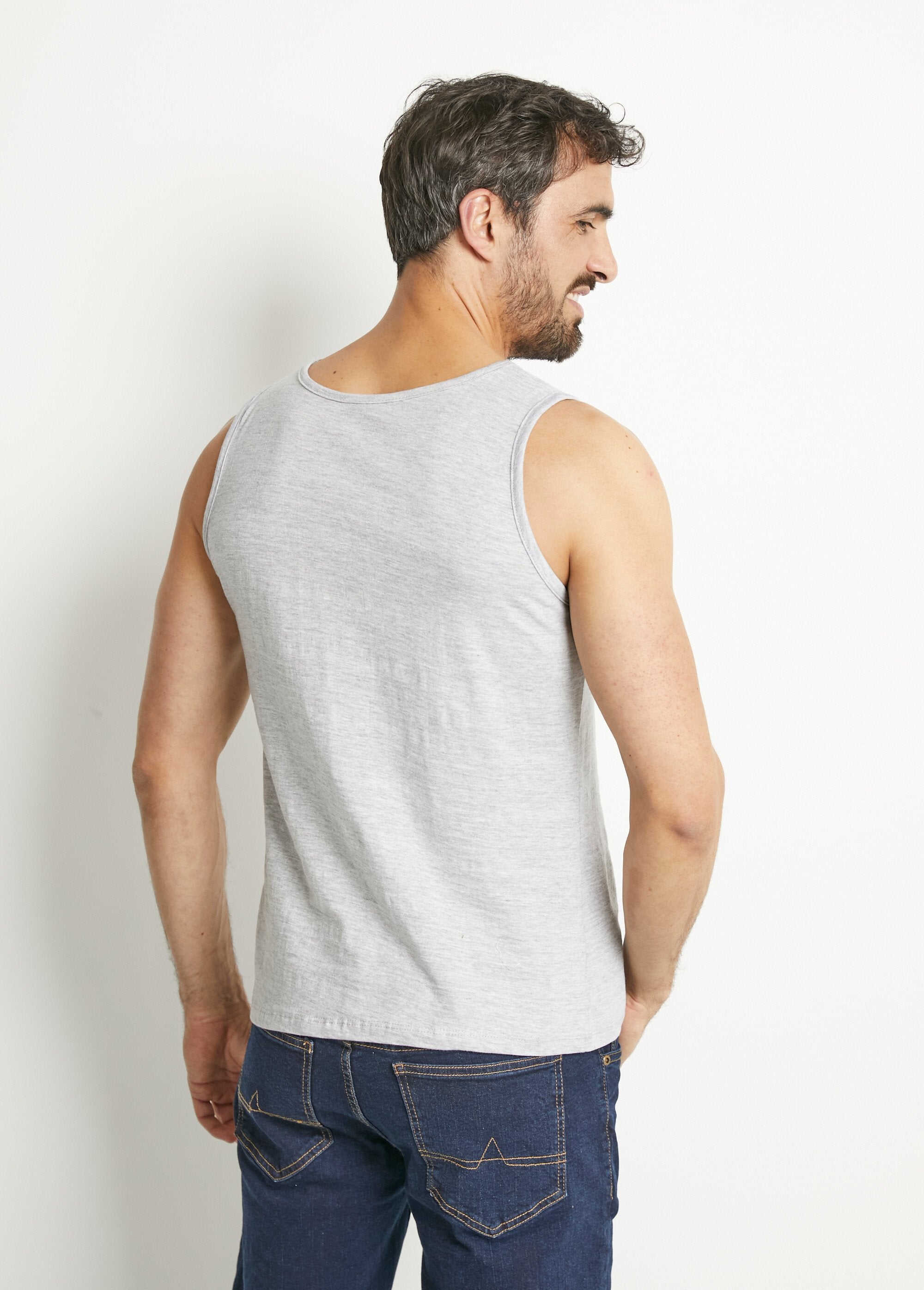 Mouwloze_tanktop_met_ronde_halslijn_Gris_DO1_slim