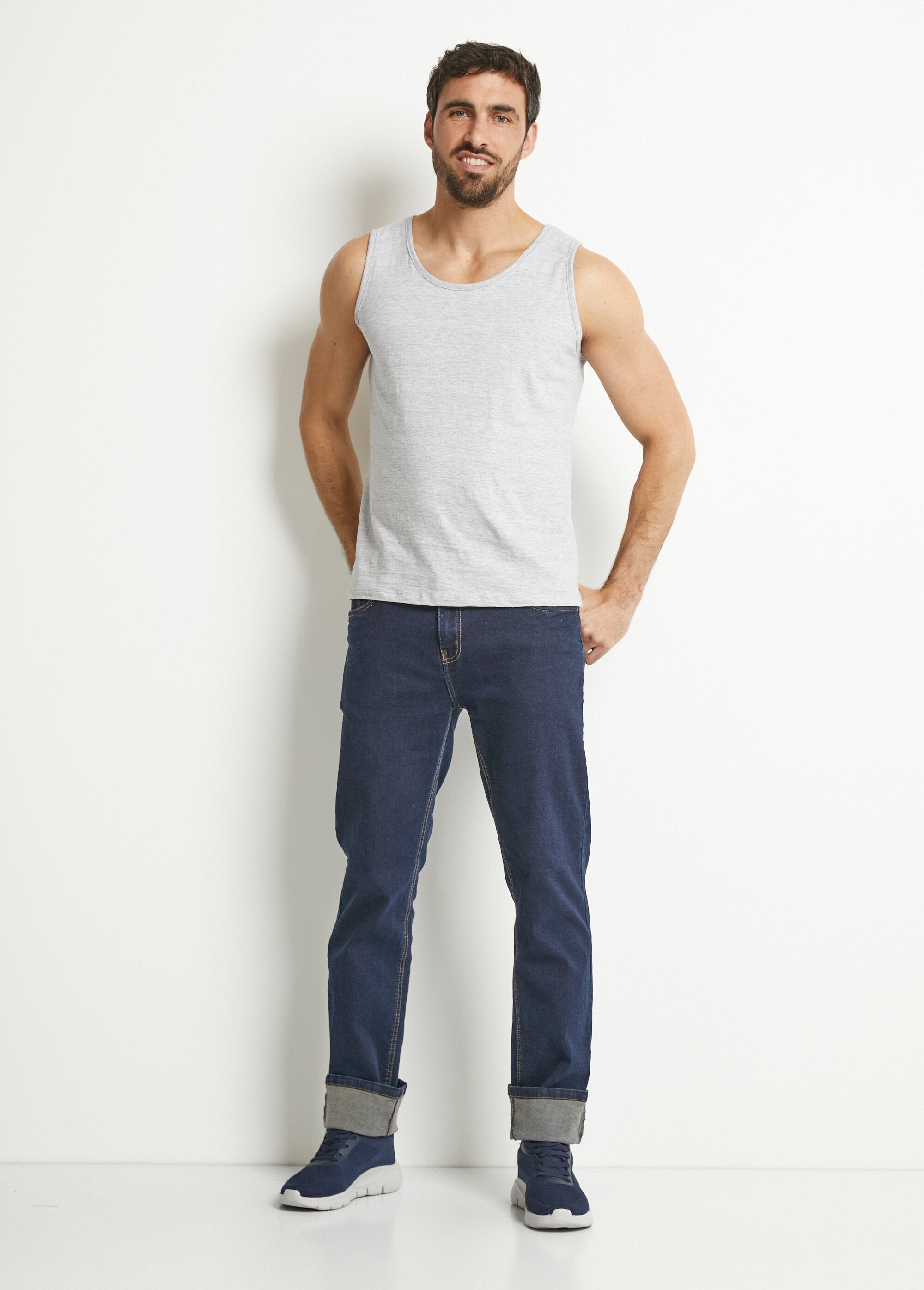 Mouwloze_tanktop_met_ronde_halslijn_Gris_SF1_slim