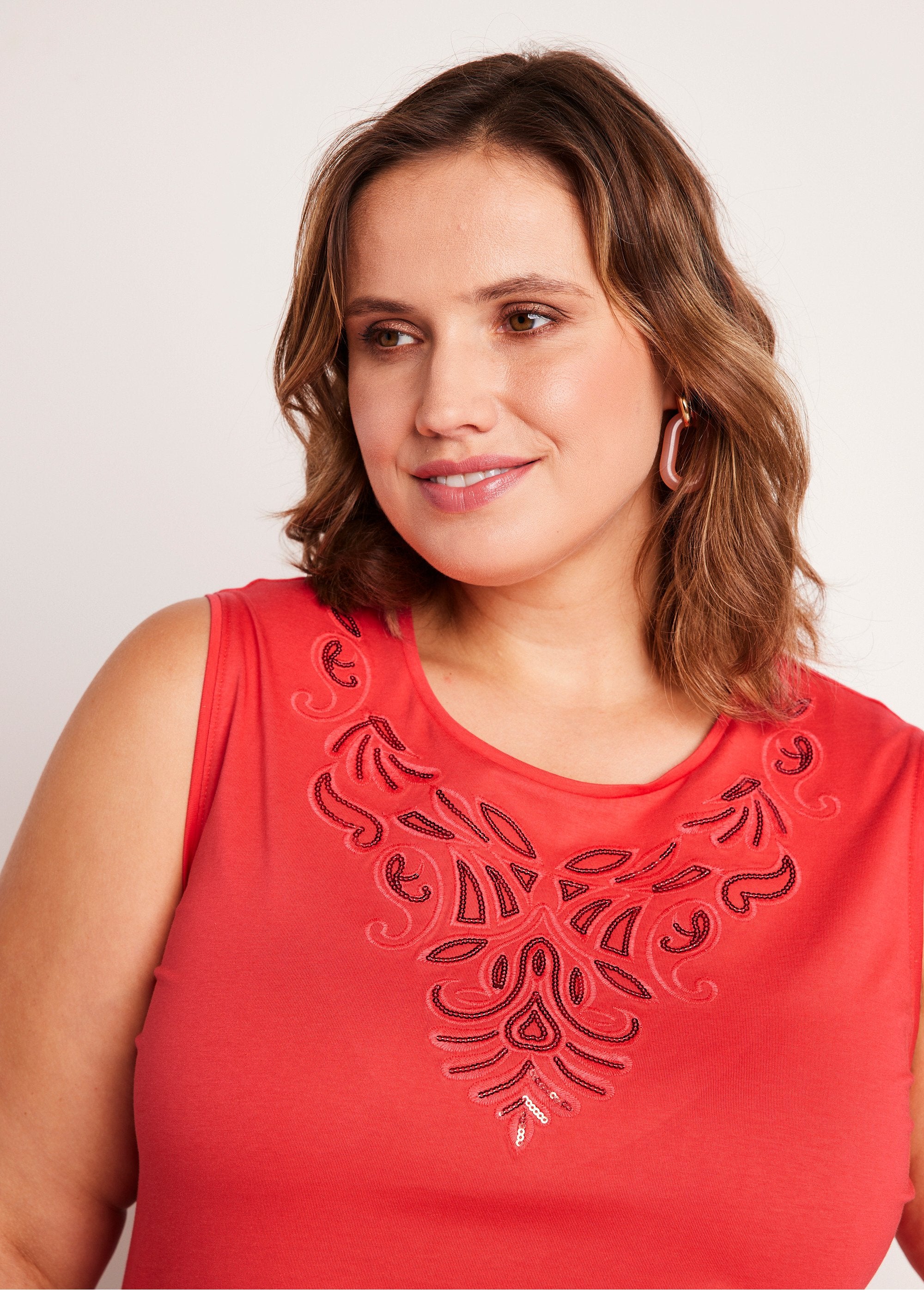 Débardeur_uni_court_brodé_sequins_Orange_DE1_curvy