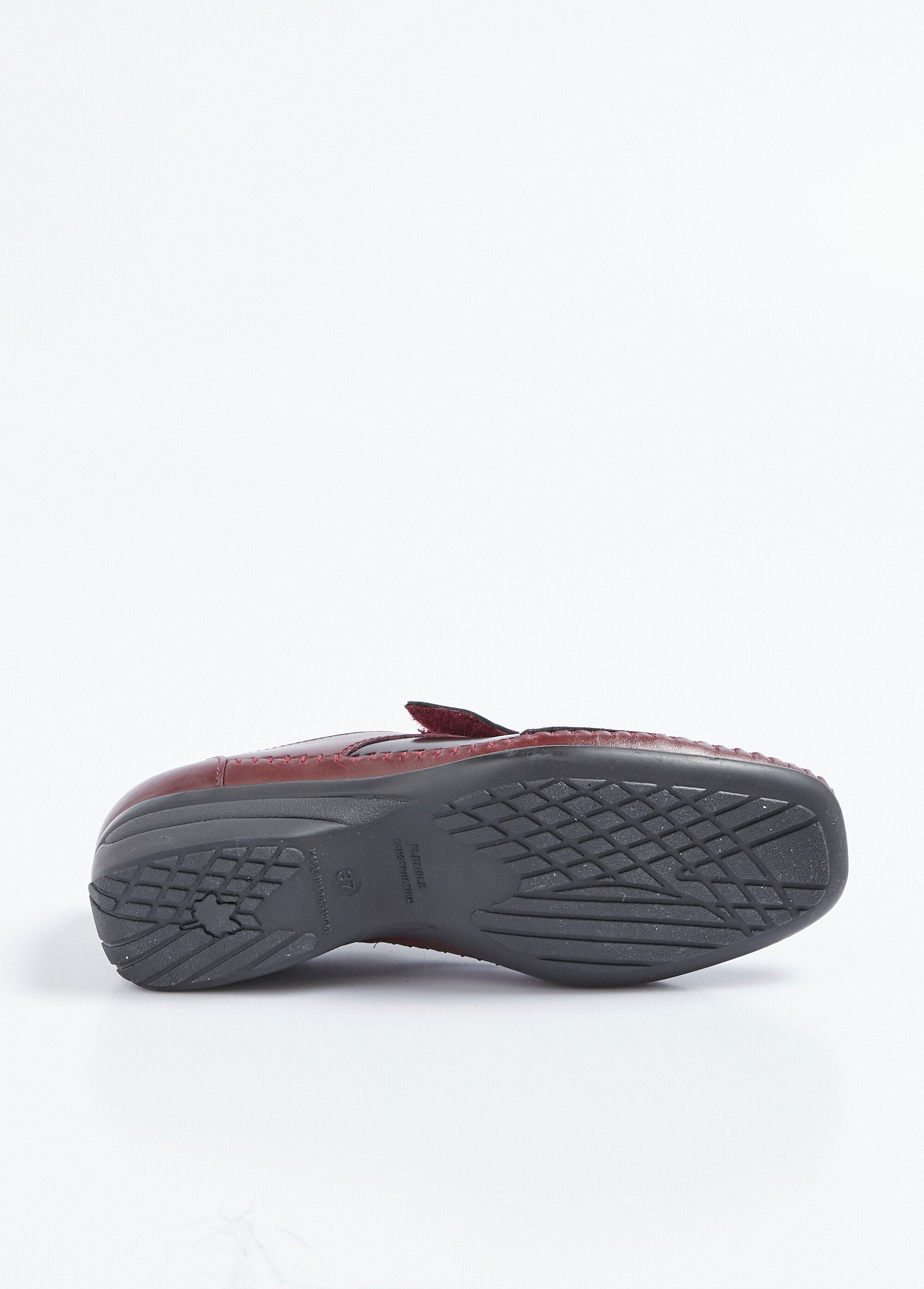 Afgekraste_sleehakken_Bordeaux_UN1_slim