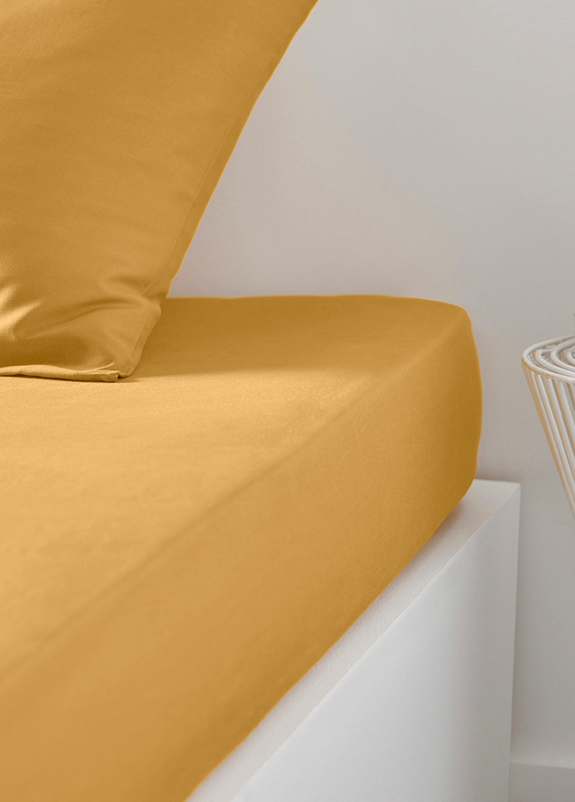 Drap-housse_coton_uni_Ocre_DE1_slim