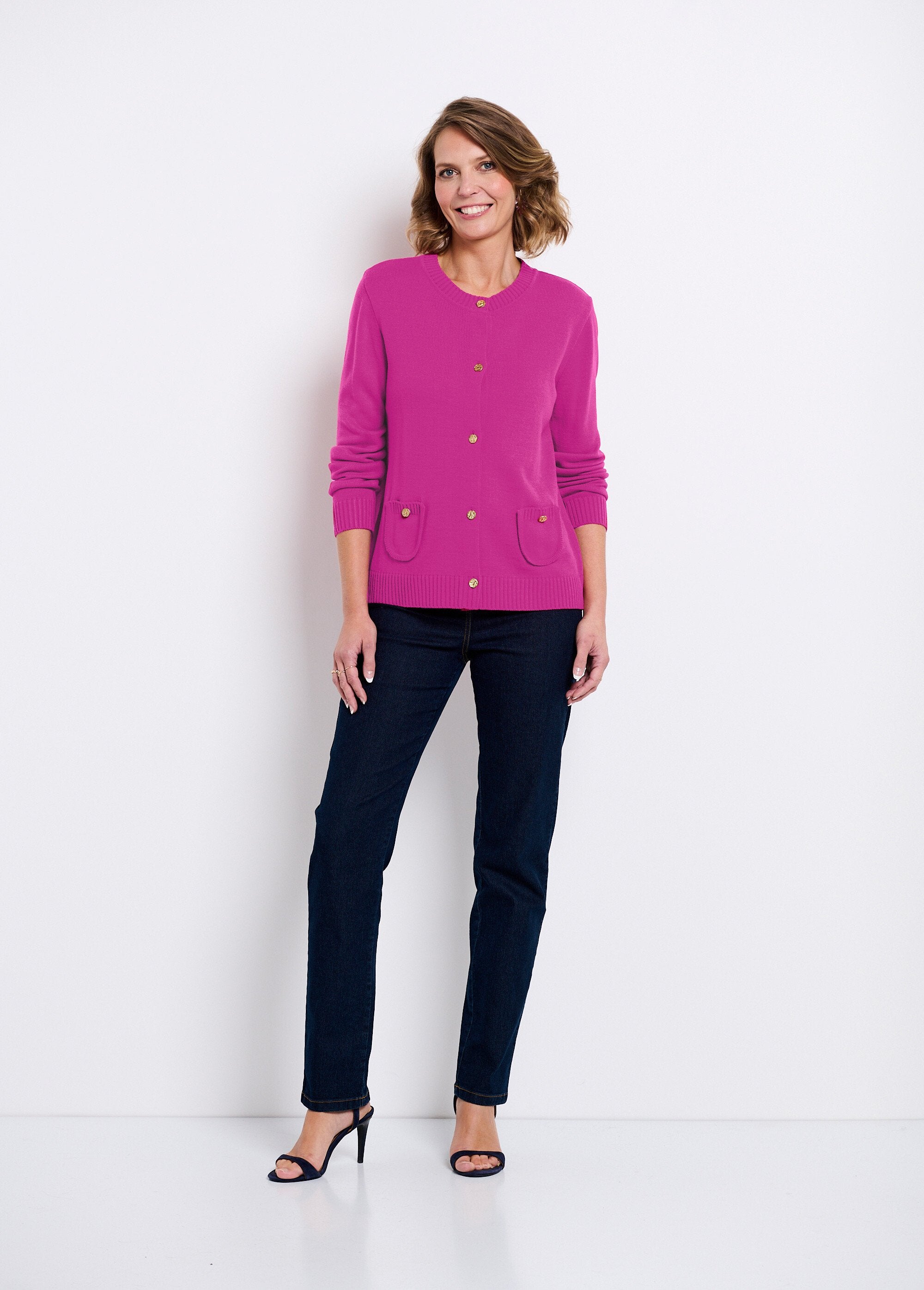 Gilet_cardigan_court_boutonné_Parme_SF1_slim