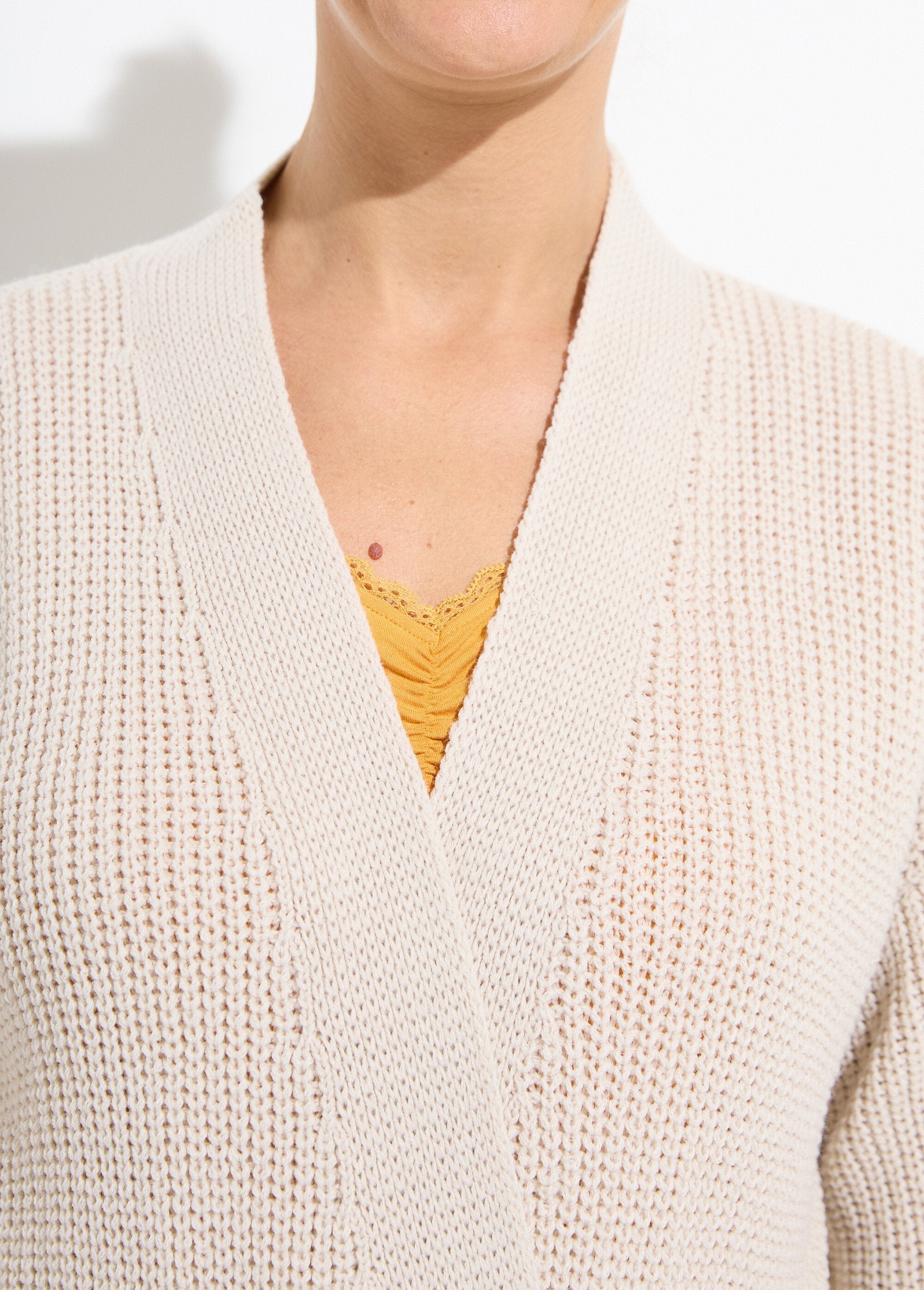 Effen_lang_vest_met_kralenrand_Ficelle_DE1_slim