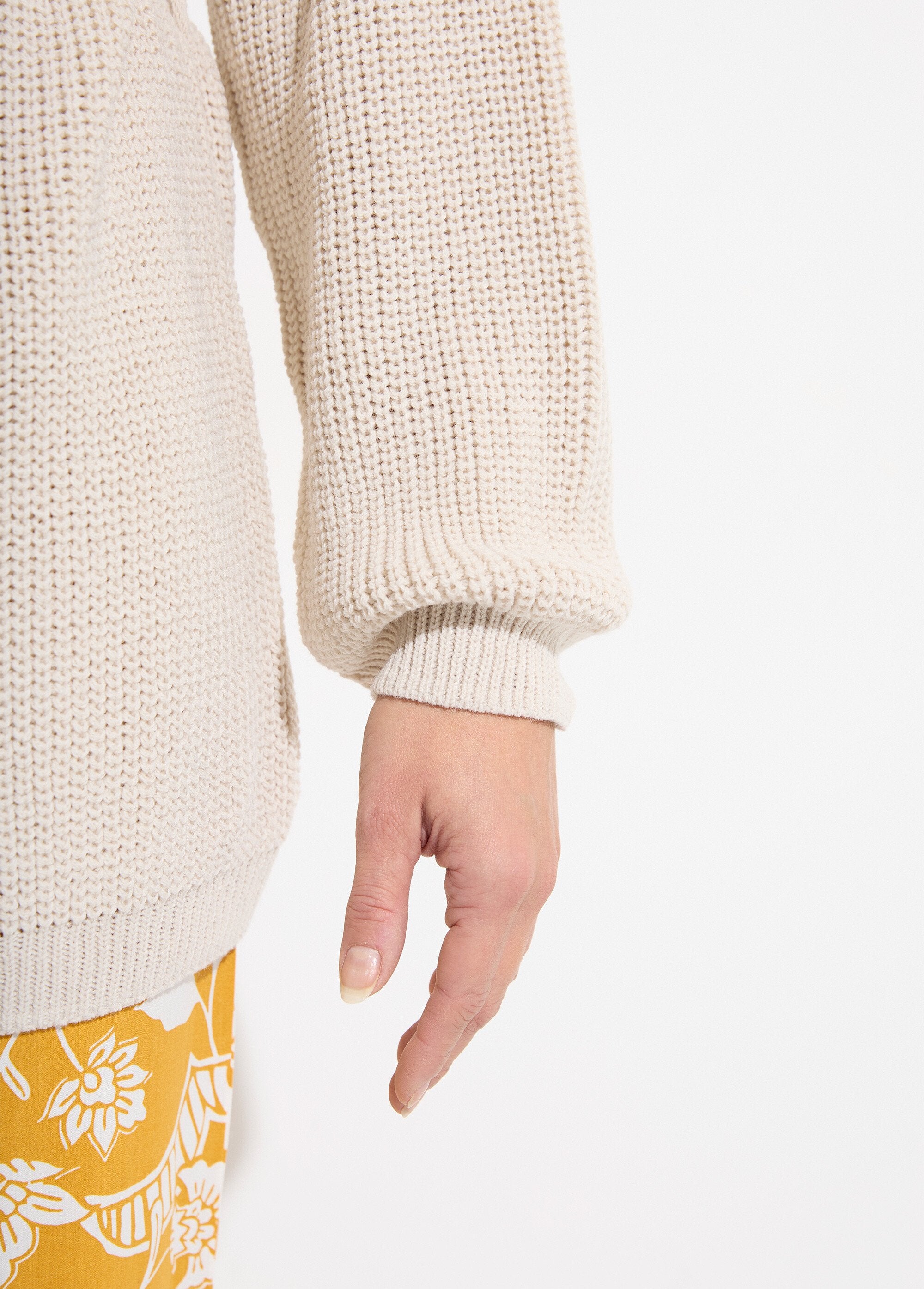 Effen_lang_vest_met_kralenrand_Ficelle_DE3_slim