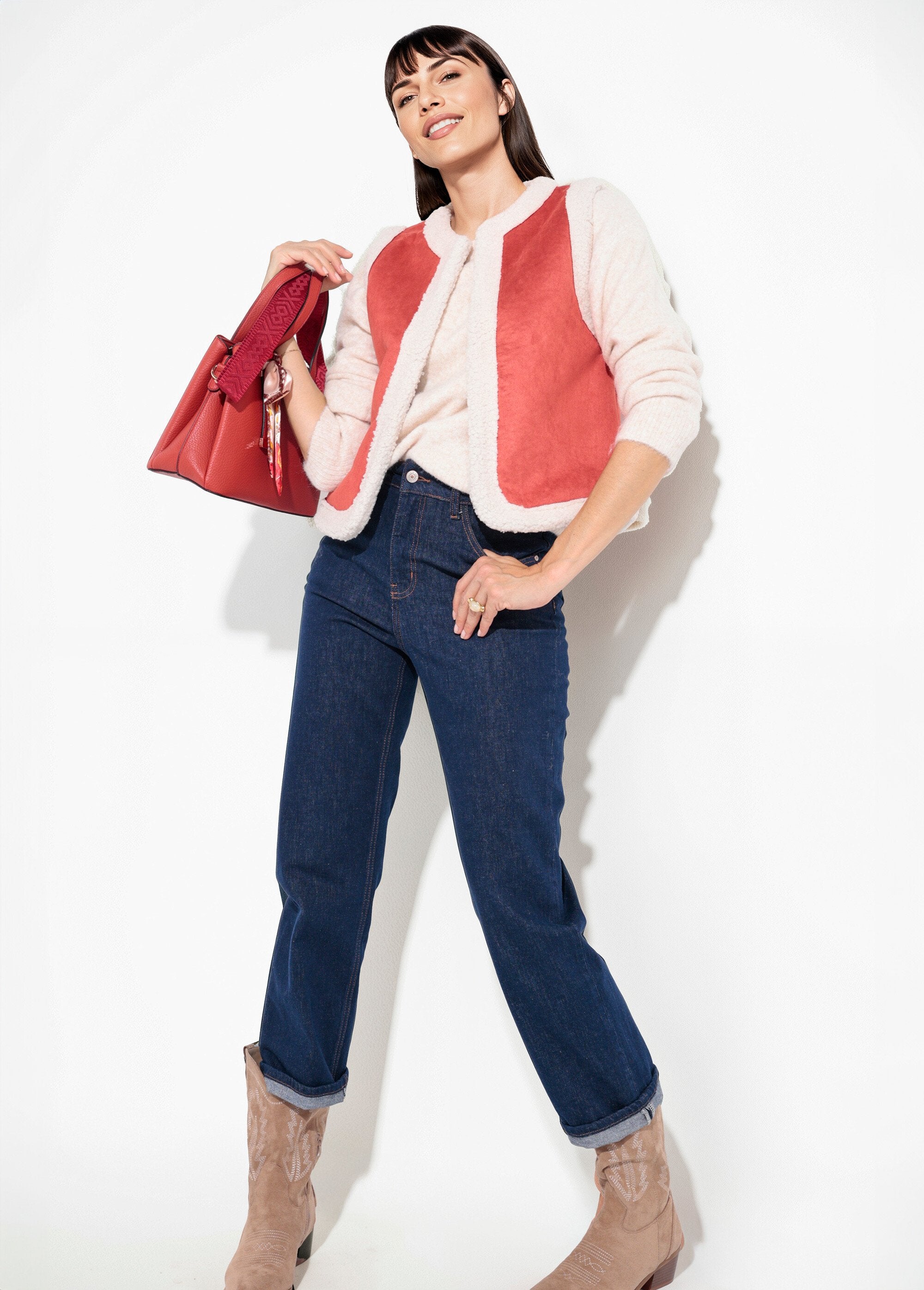 Mouwloos_vest_van_omgekeerd_lam_Brique_SF1_slim