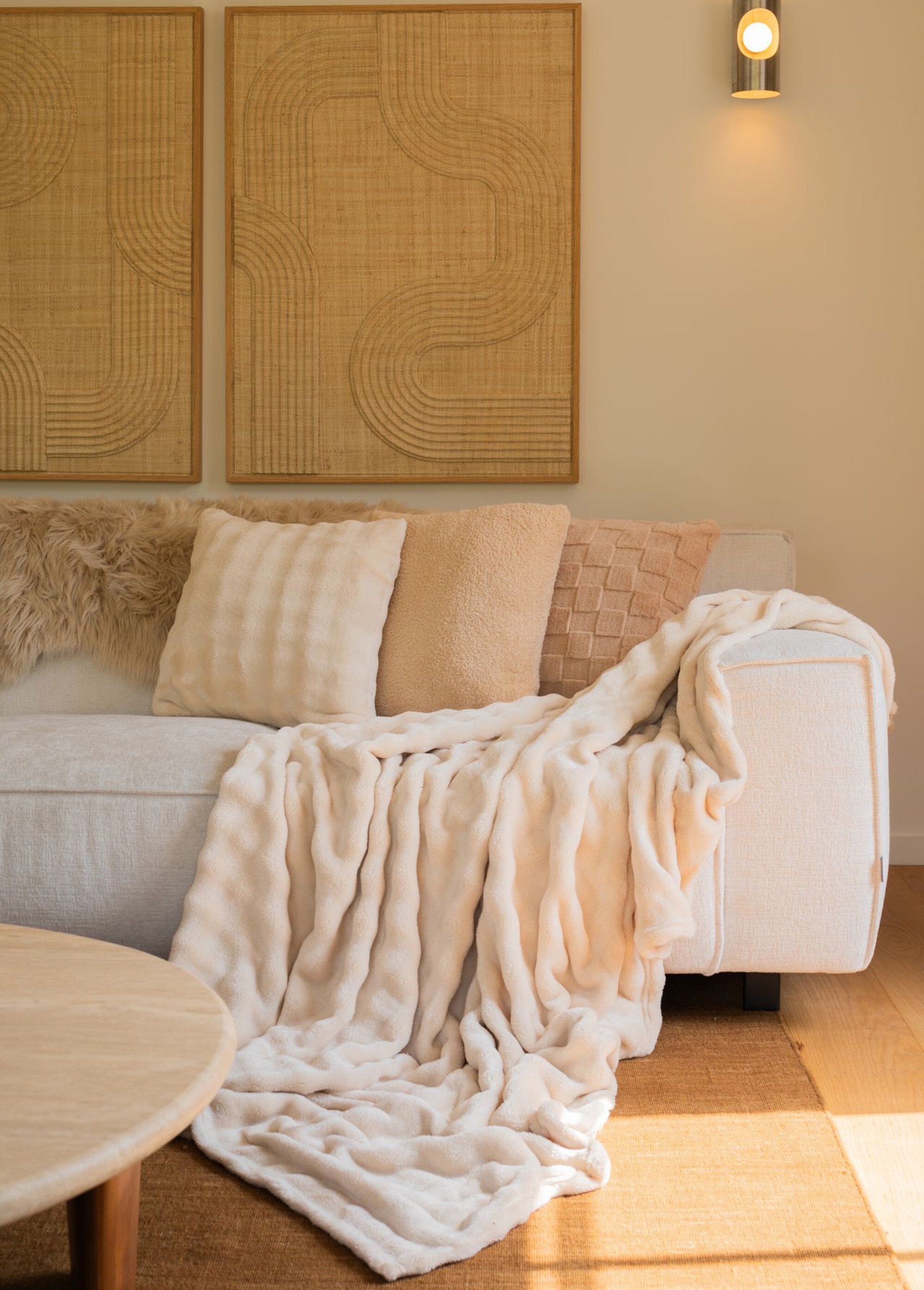 Grand_plaid_fantaisie_fourrure_2m_x_1,5m_Ivoire_SF1_slim