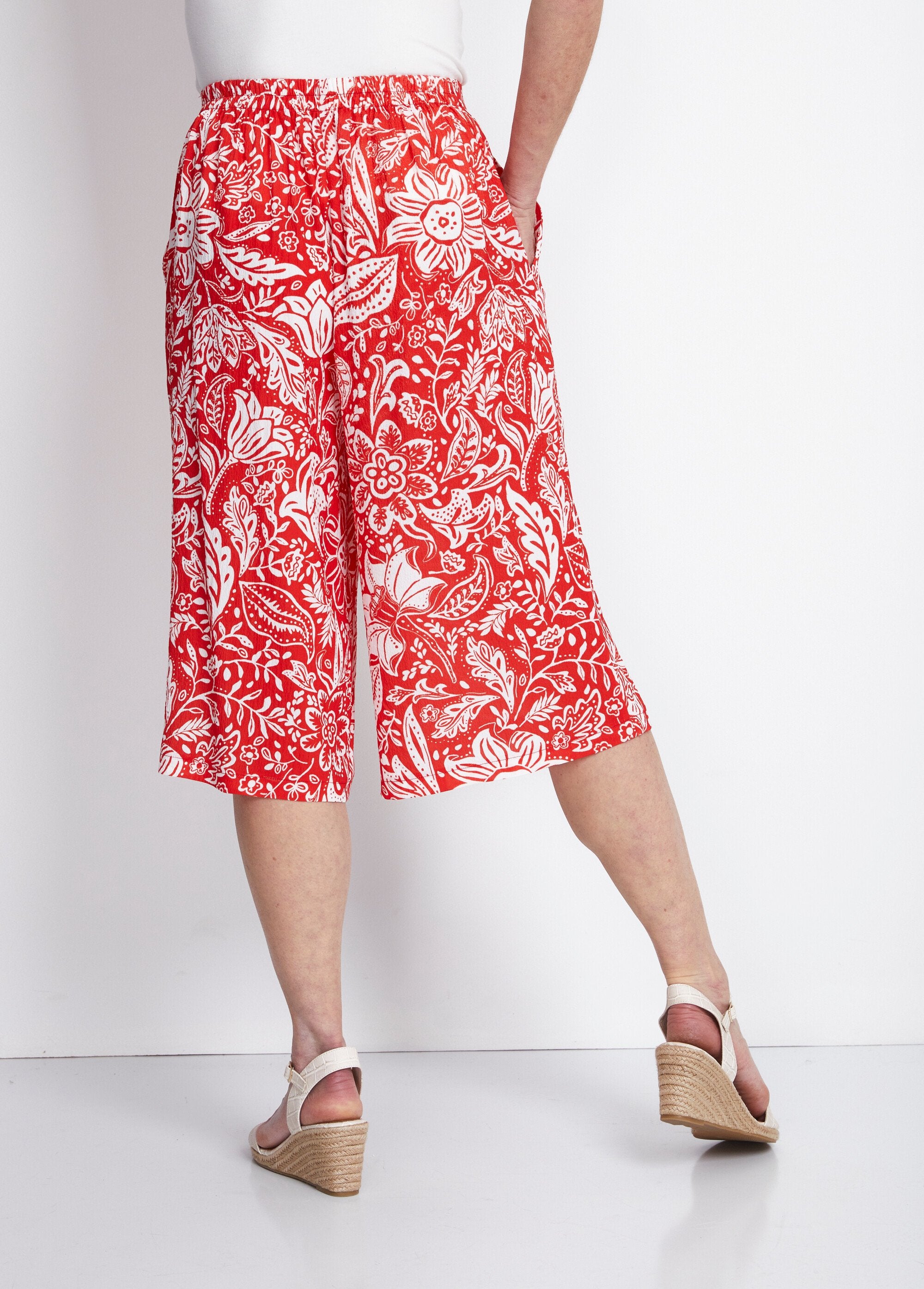 Jupe-culotte_taille_élastiquée_tissu_gaufré_Rouge_et_blanc_DO1_slim