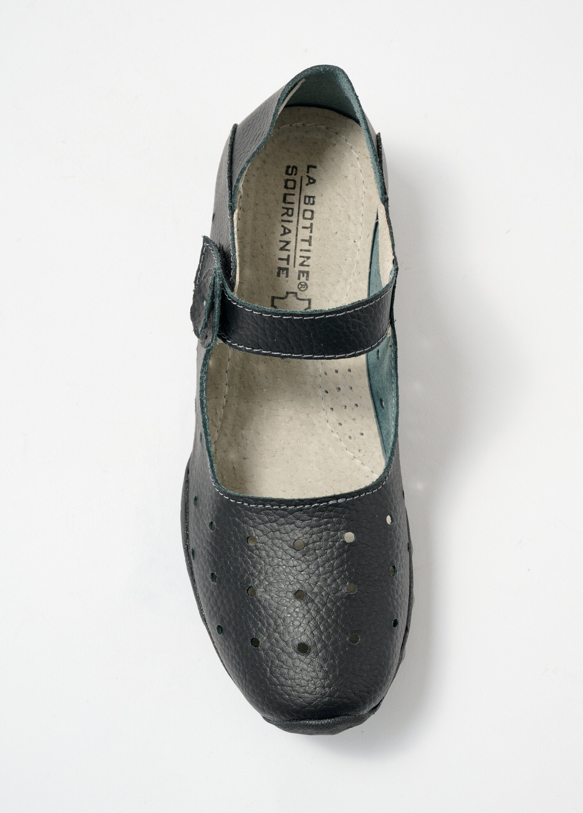 Ballerine_perforée_Noir_OV1_slim