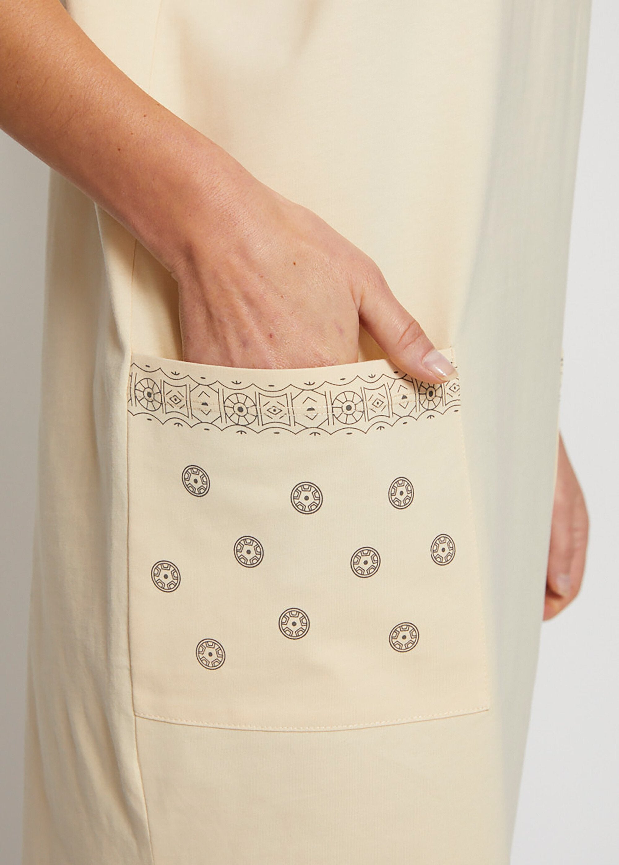 Robe_de_plage_ample_courte_Sable_DE3_slim