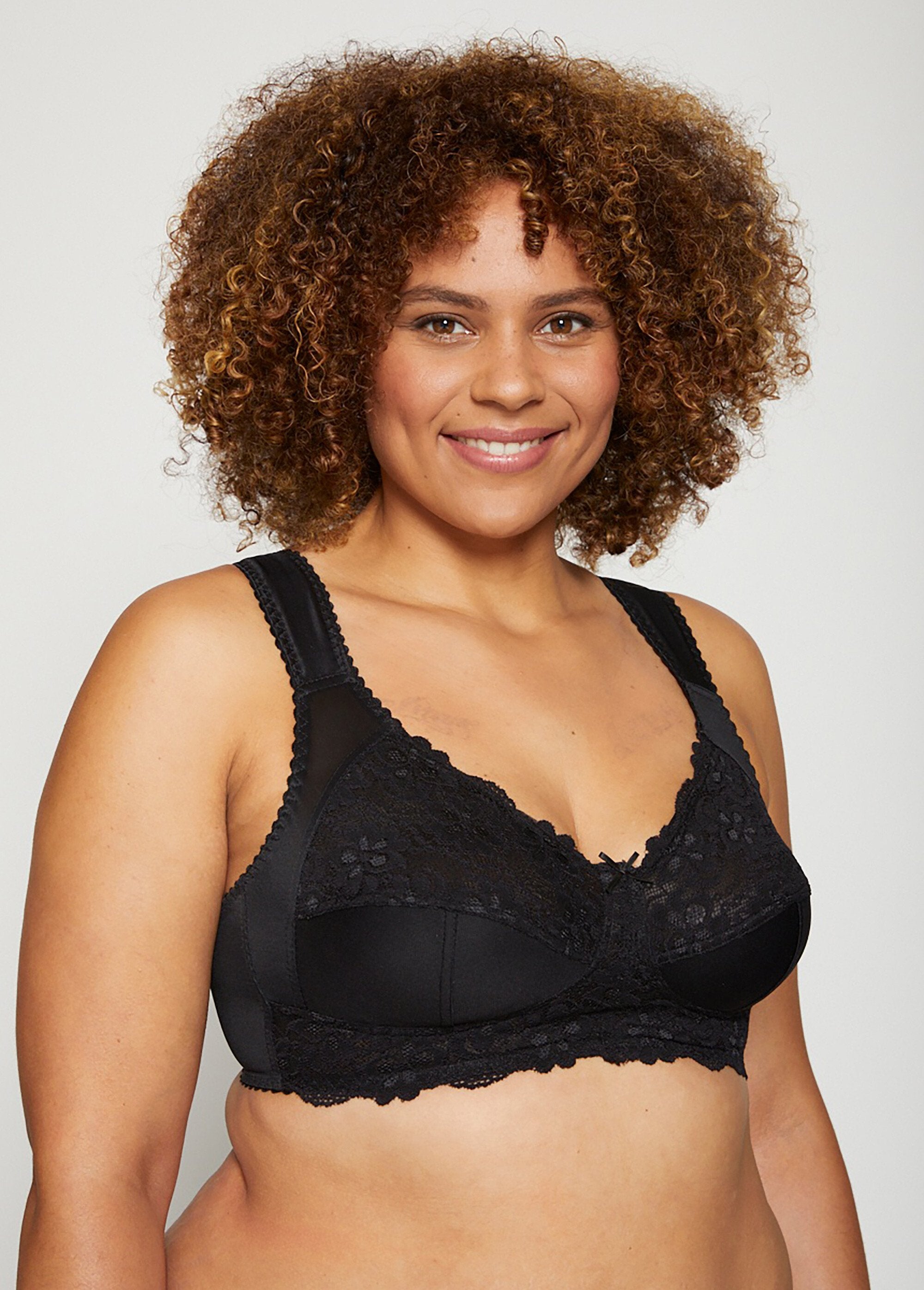 Soutien-gorge_sans_armatures_dentelle_Noir_FA1_curvy