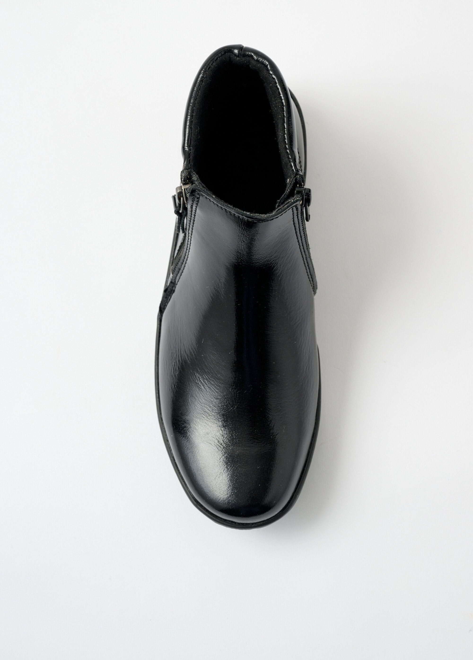 Low_boots_largeur_confort_zippés_cuir_fantaisie_Vernis_noir_OV1_slim