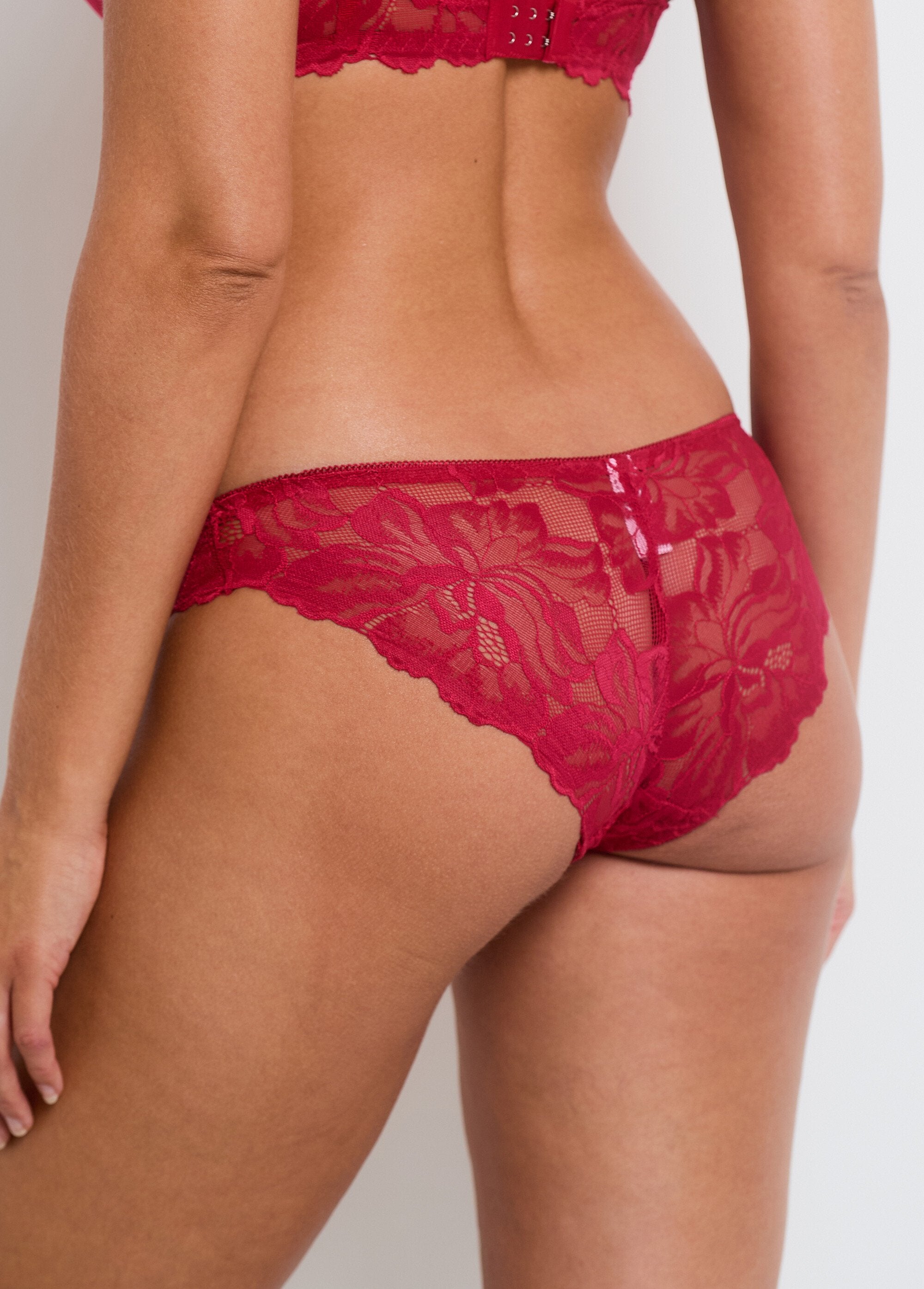 Culotte_sexy_dentelle_fleurie_Rouge_DO1_slim