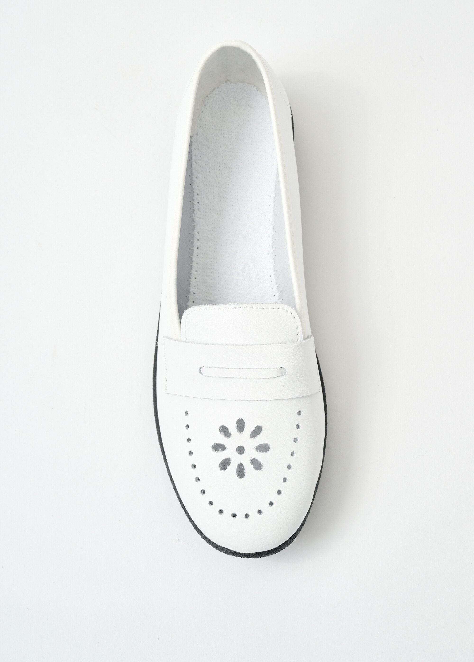 Mocassins_cuir_grande_largeur_Blanc_OV1_slim