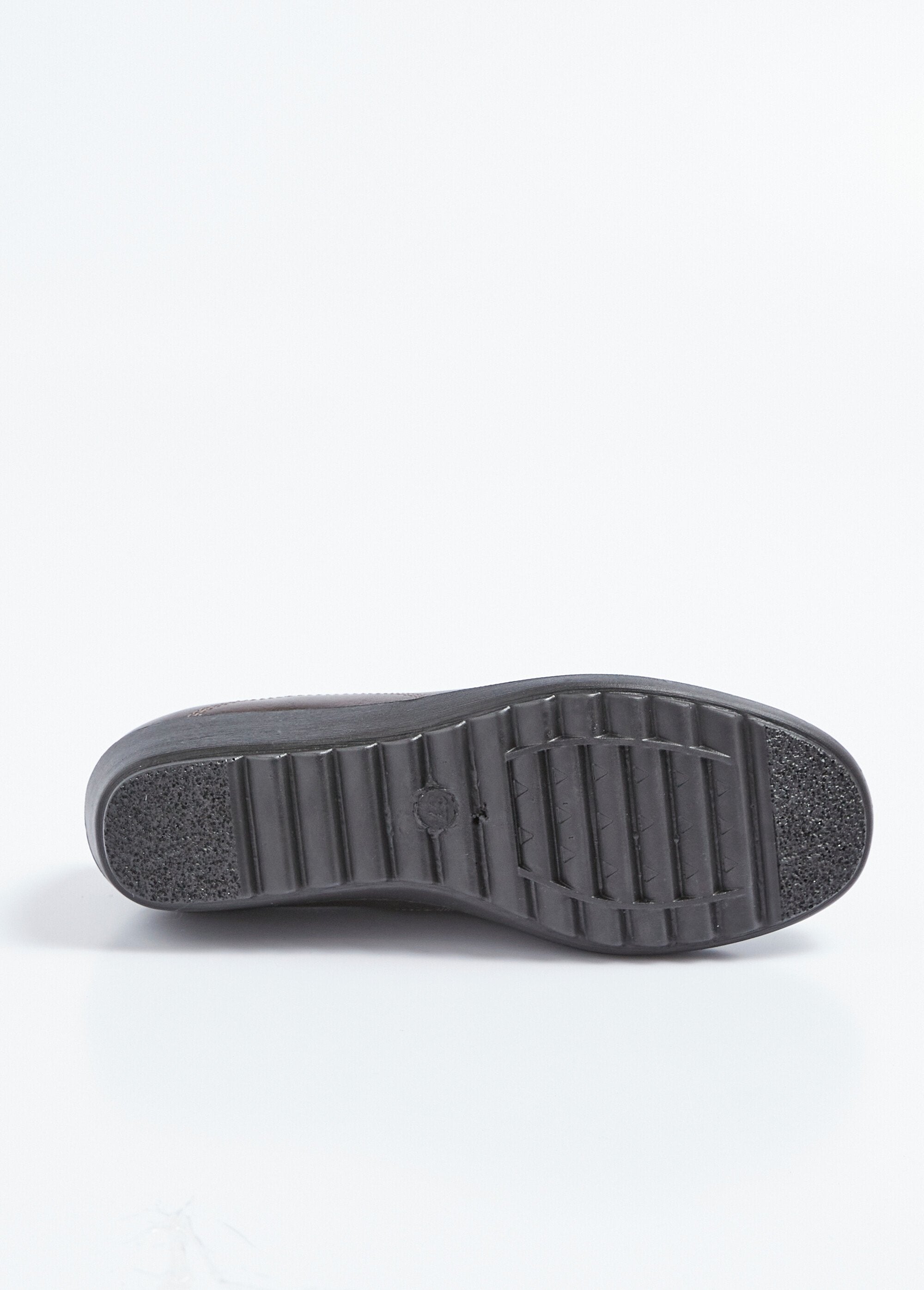 Mocassins_élastiqués_compensés_grande_largeur_cuir_Marron_UN1_slim