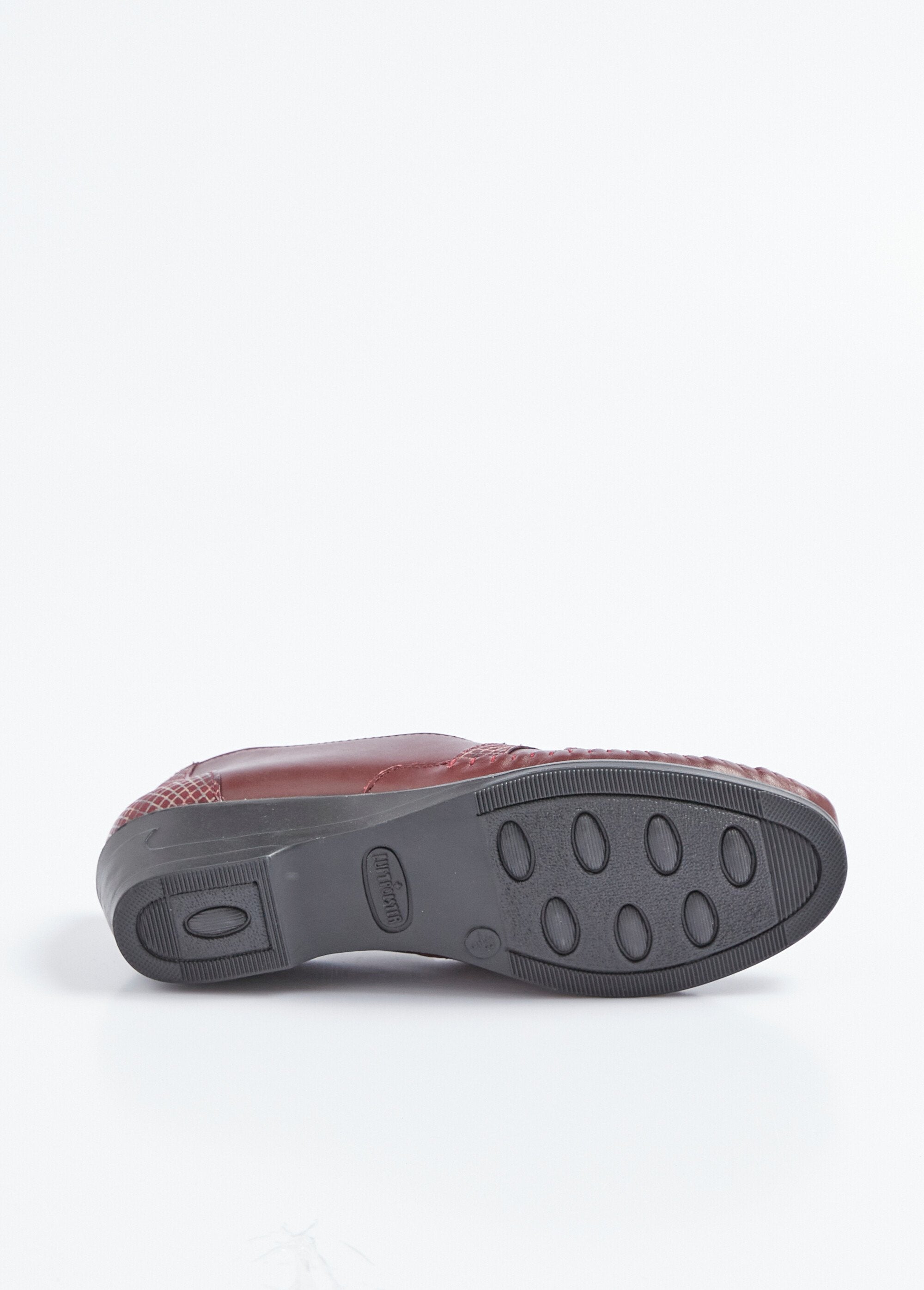 Mocassins_élastiqués_cuir_largeur_confort_Bordeaux_UN1_slim