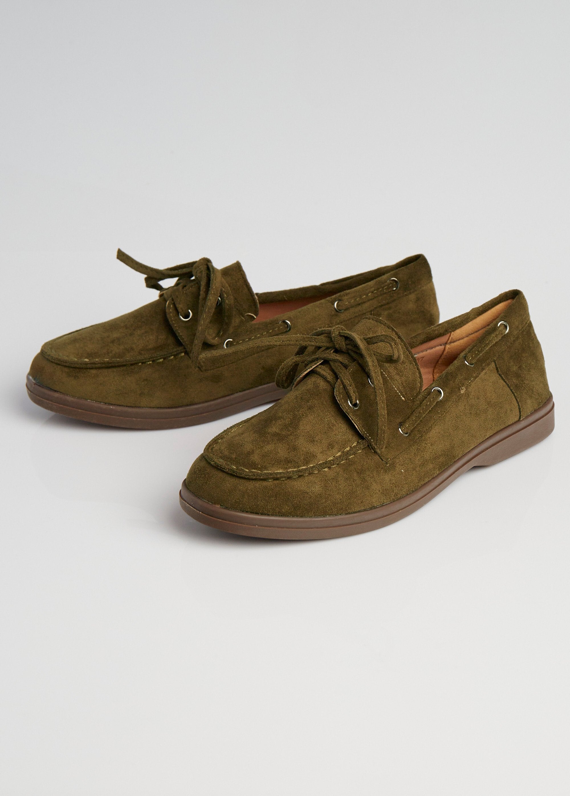Mocassins_suédine_à_lacets_style_bateaux_Kaki_DE1_slim