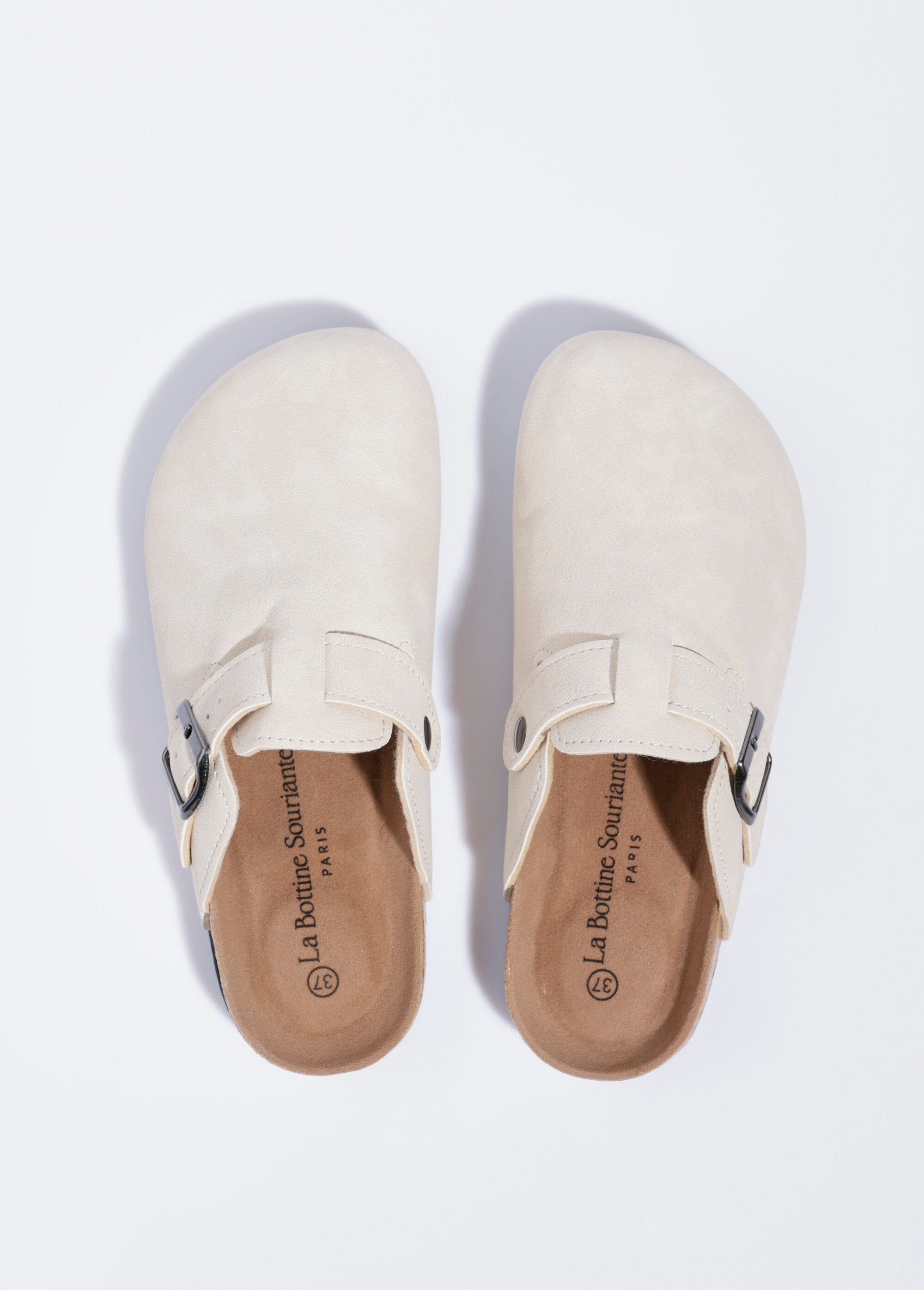 Muiltjes_met_gesp_en_anatomische_zool_Beige_OV1_slim