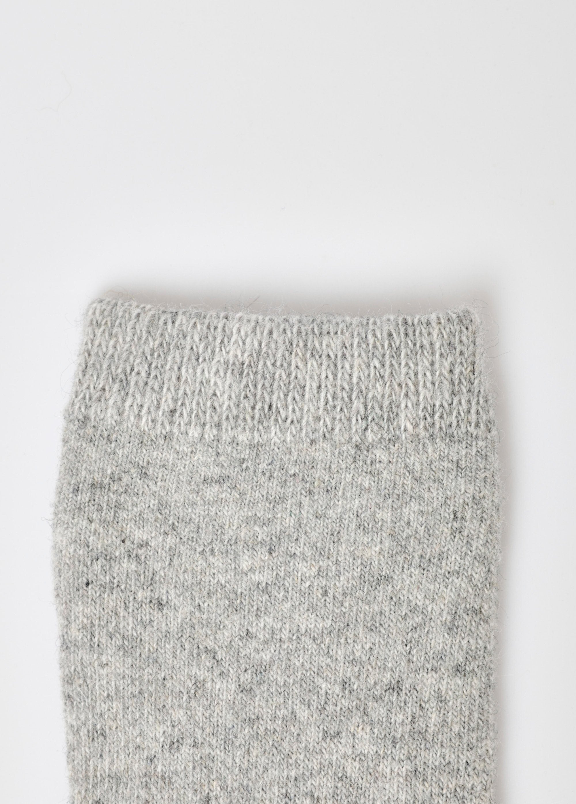 Paar_warme_wollen_sokken_Gris_clair_DE2_slim