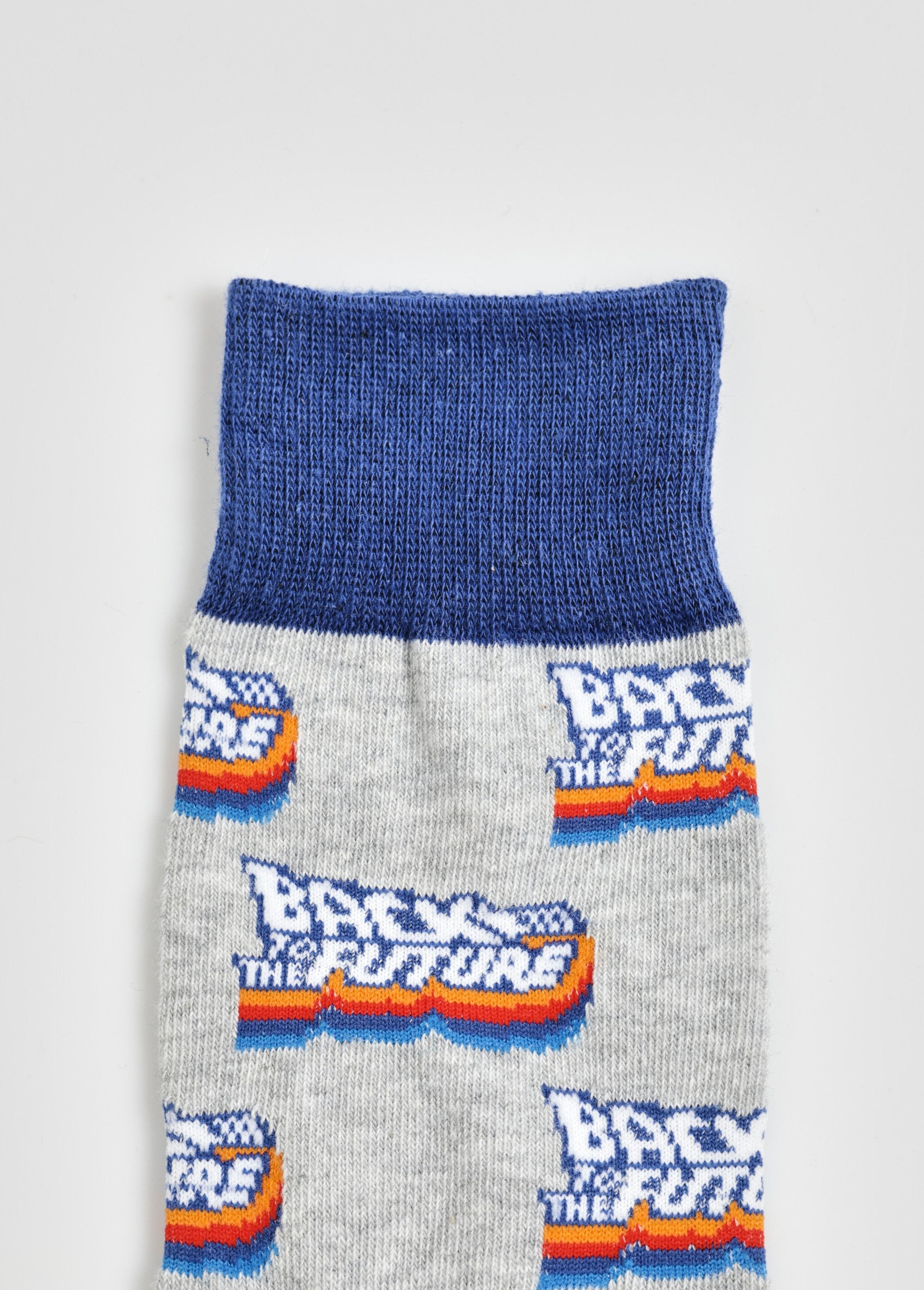 Paire_de_chaussettes_Retour_vers_le_Futur_Gris_DE2_slim