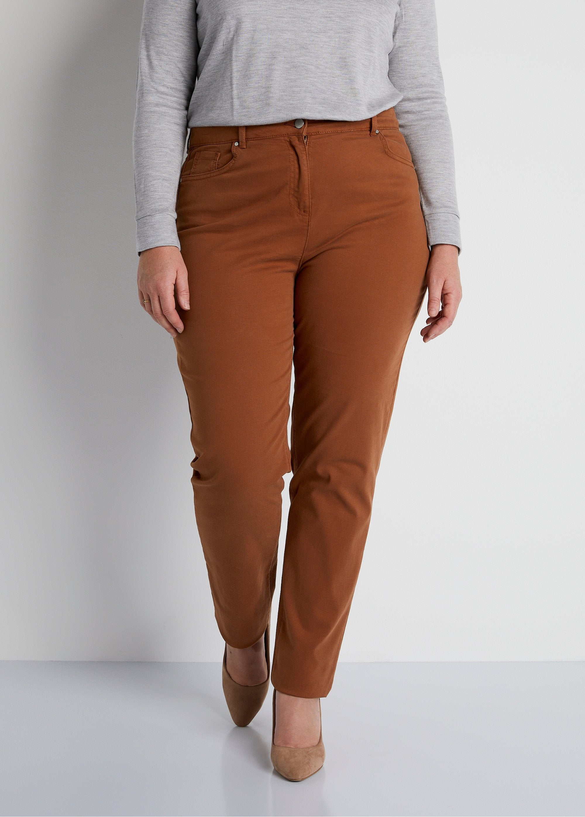 Pantalon_droit_5_poches_coton_stretch_Ecureuil_FA1_curvy