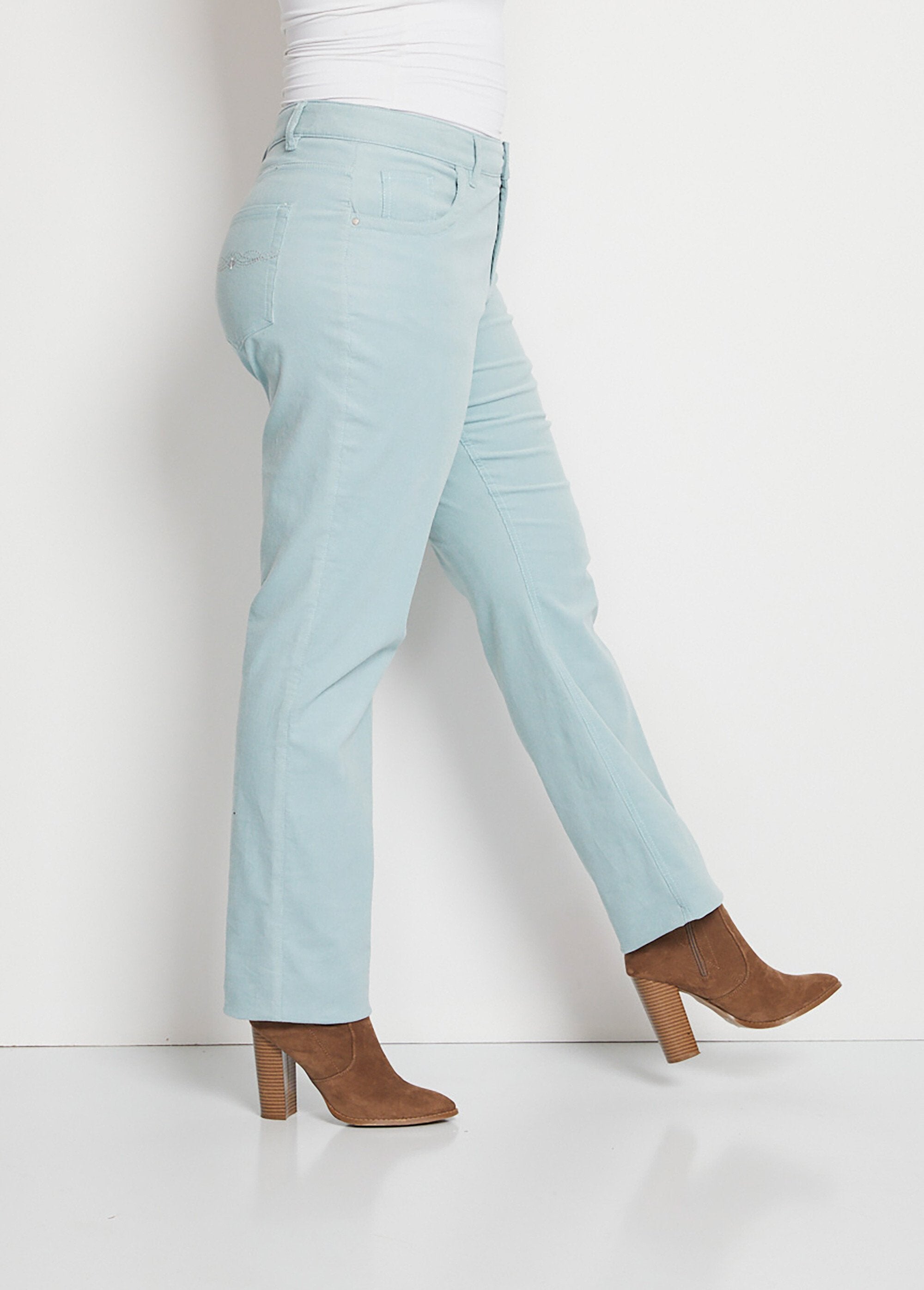 Pantalon_5_poches_velours_milleraies_Vert_d'eau_DR1_curvy