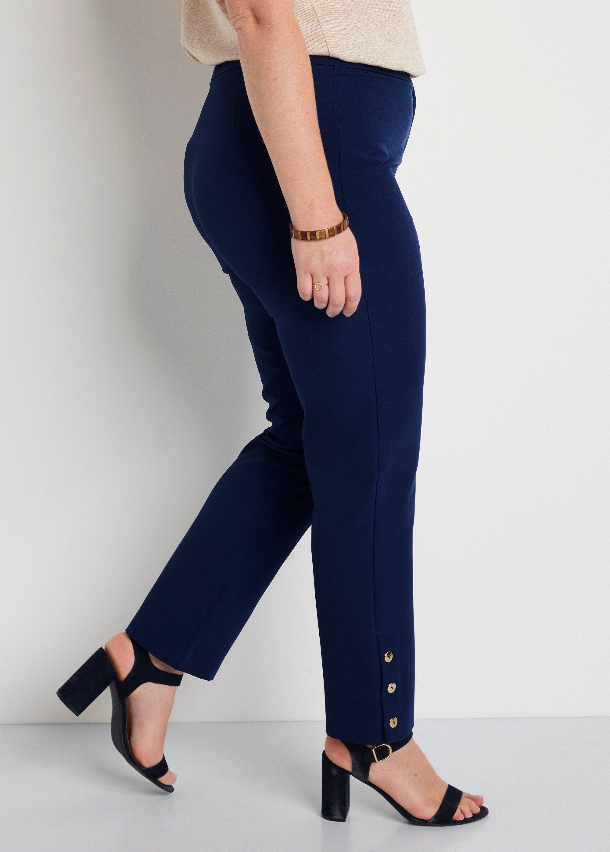 Pantalon_droit_7/8e_uni_infroissable_Bleu_marine_DR1_curvy