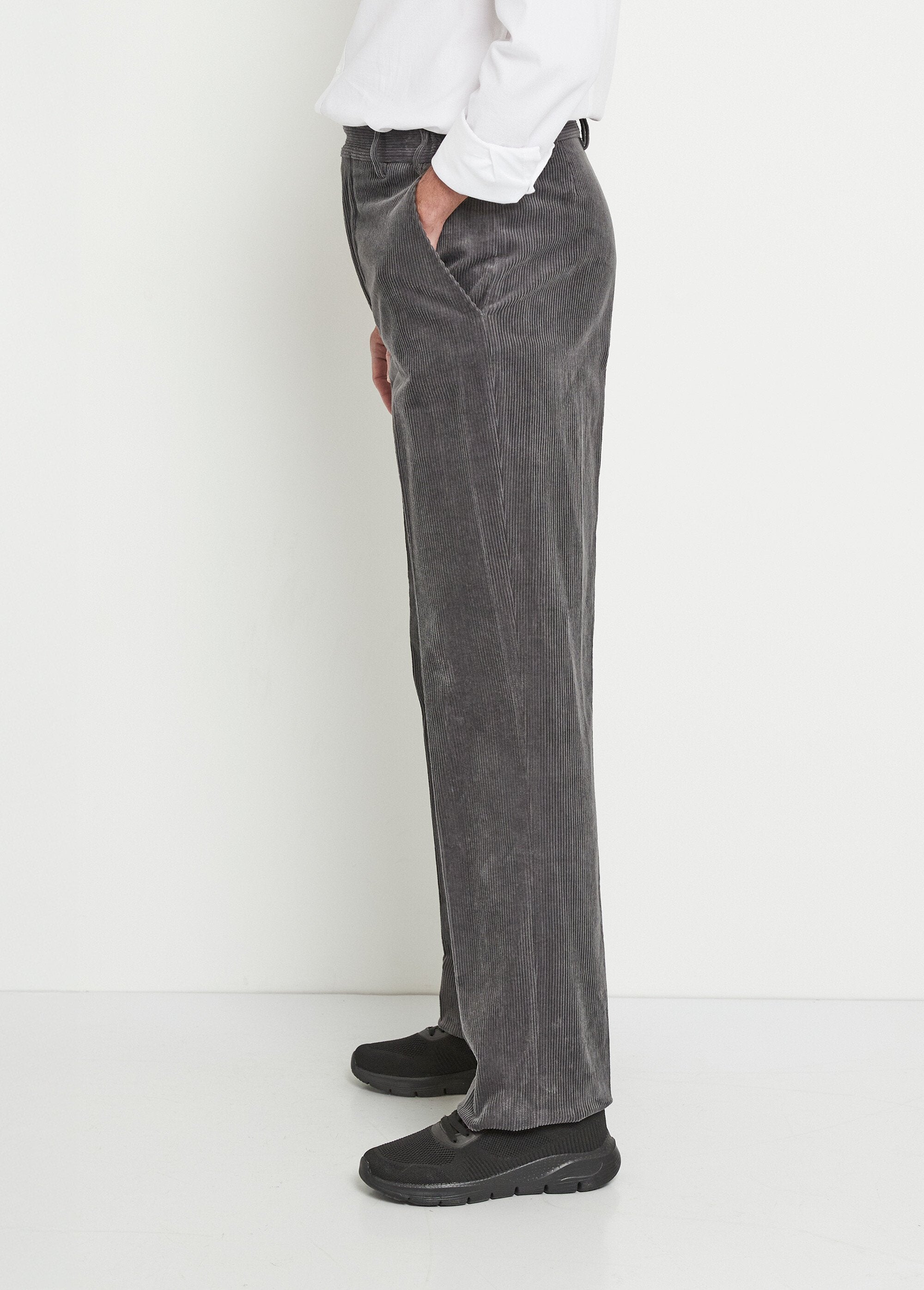 Rechte_broek_met_comfortabele_elastische_tailleband_Velours_gris_GA1_slim
