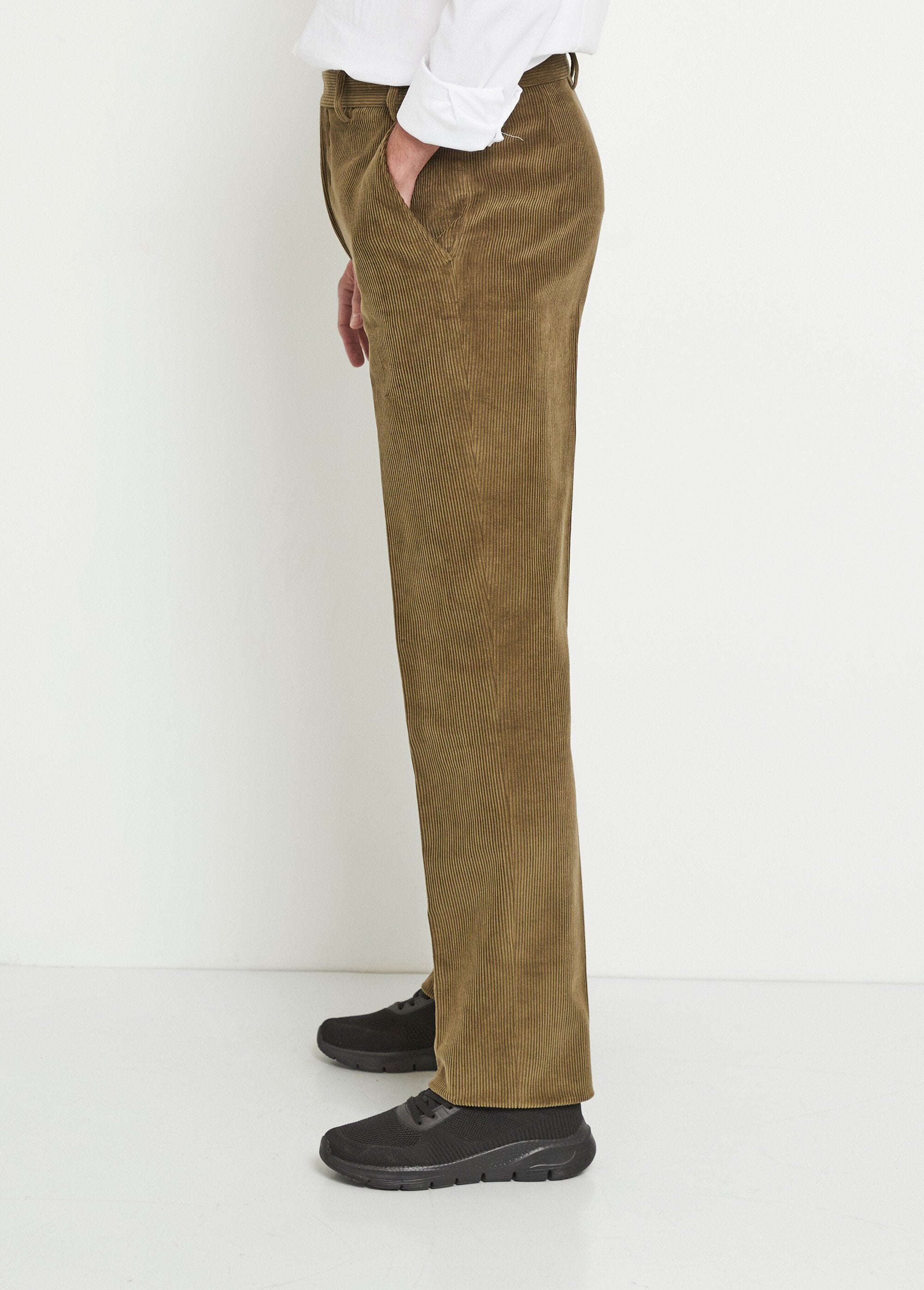 Rechte_broek_met_comfortabele_elastische_tailleband_Velours_bronze_GA1_slim
