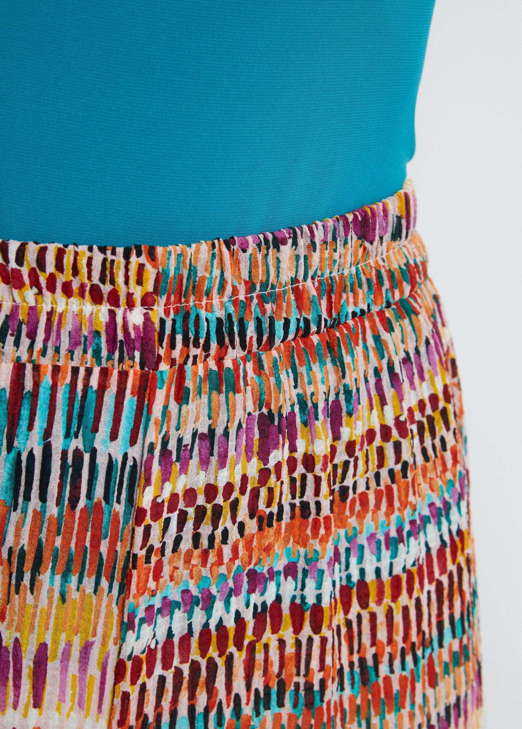 Bedrukte_broek_met_wijde_pijpen_en_elastische_tailleband_Multicolore_DE1_slim