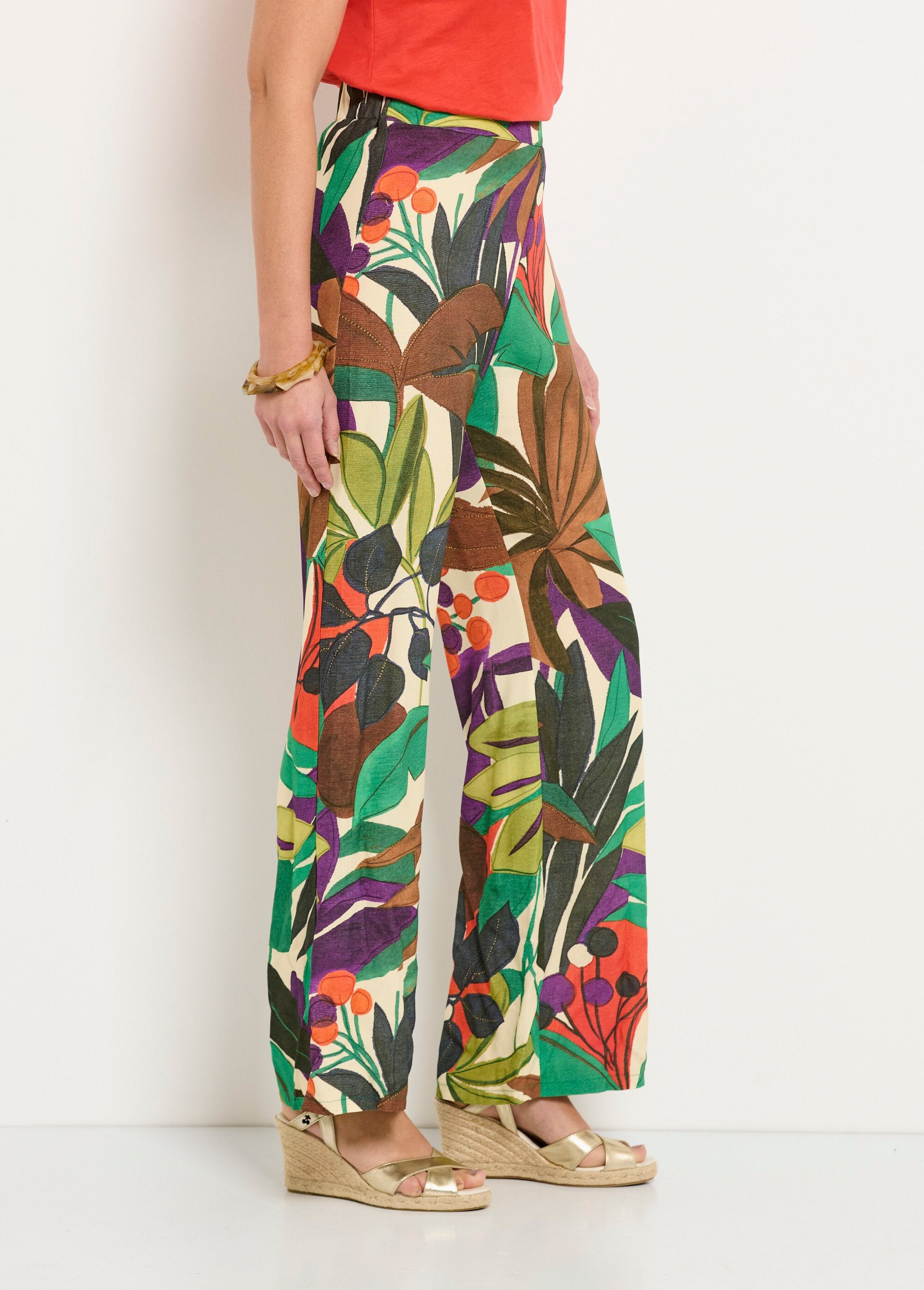 Broek_met_wijde_pijpen_en_bedrukte_elastische_tailleband_Multicolore_DR1_slim